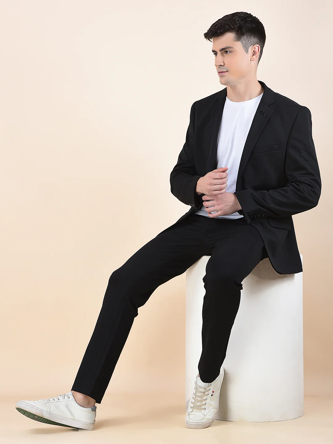 Blazer for Men | Premium Casual Blazer Slim Fit Notched Collar Polyester Fabric Solid Pattern - Image 3