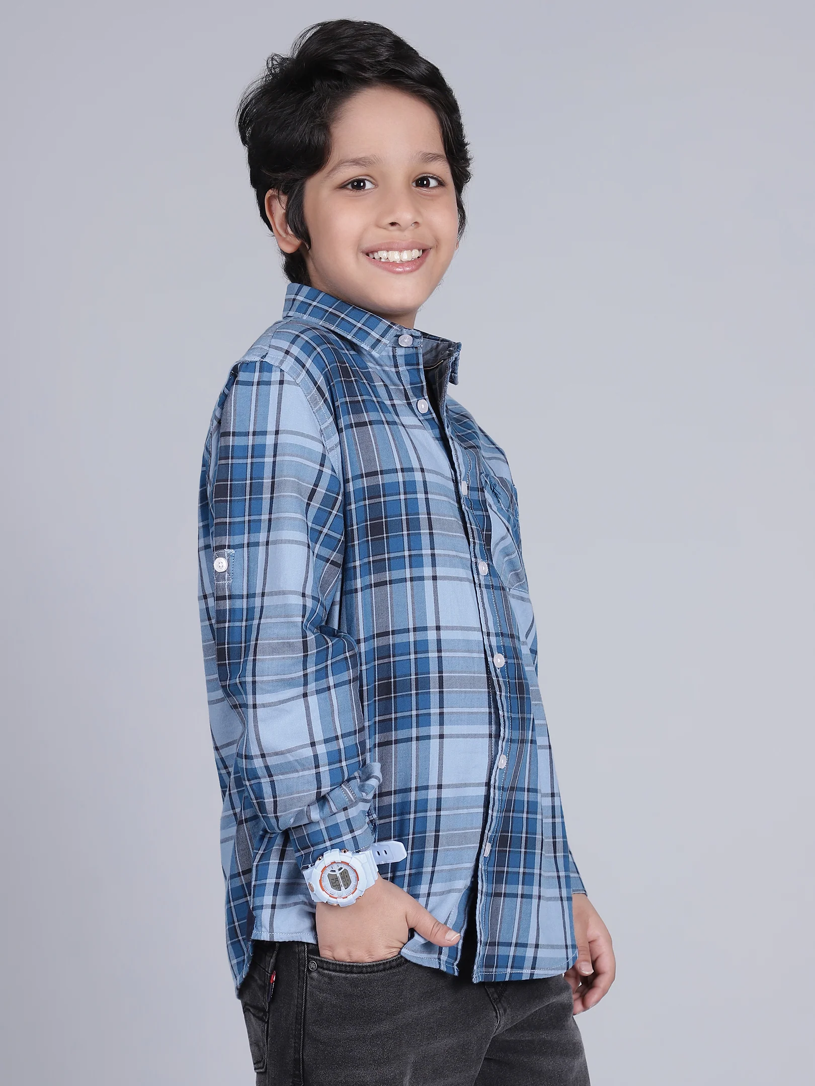 Boys Checkered Blue Full Sleeves Spread Collar Casual Shirt - Image 4