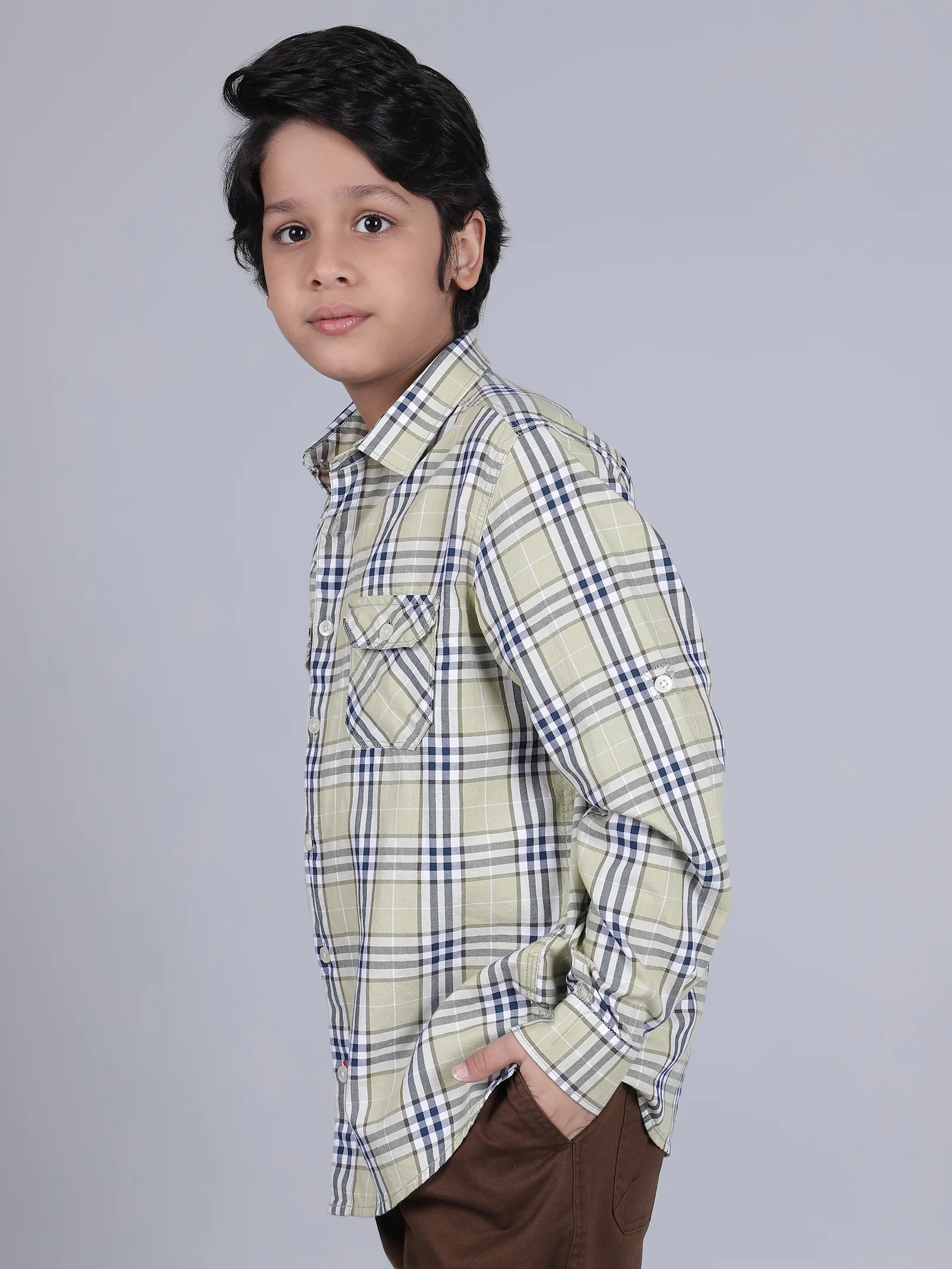 Boys Checkered Green Full Sleeves Spread Collar Casual Shirt - Image 2