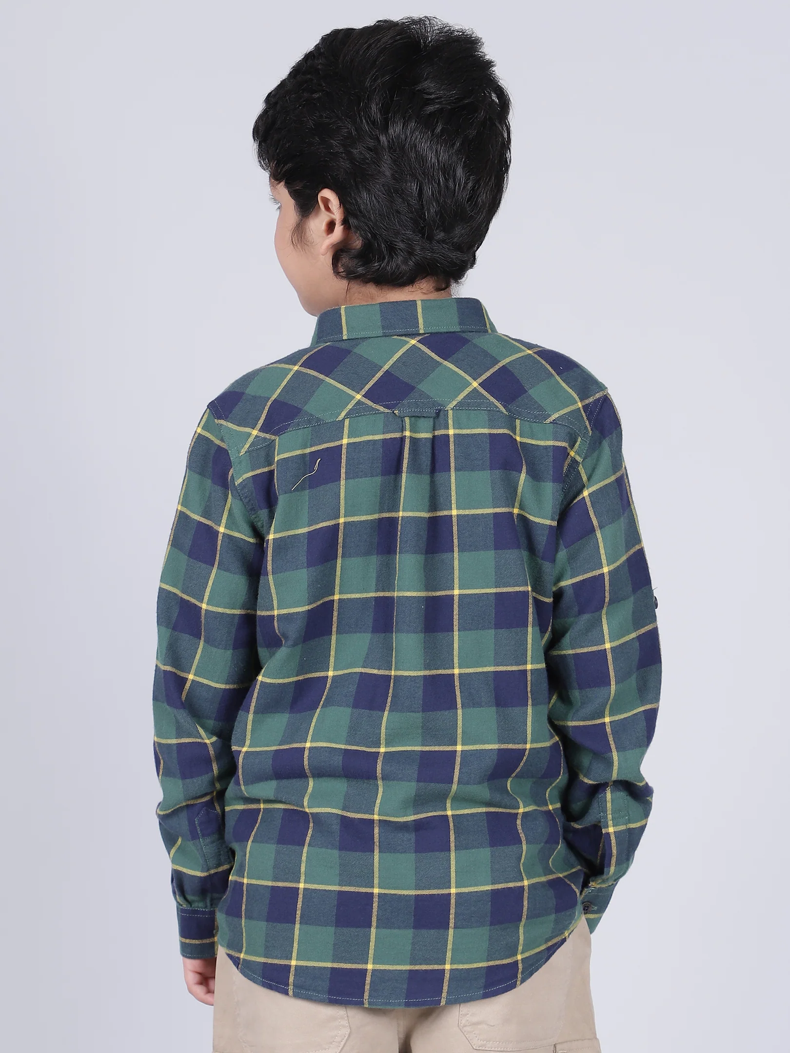 Boys Checkered Green Full Sleeves Spread Collar Casual Shirt - Image 3
