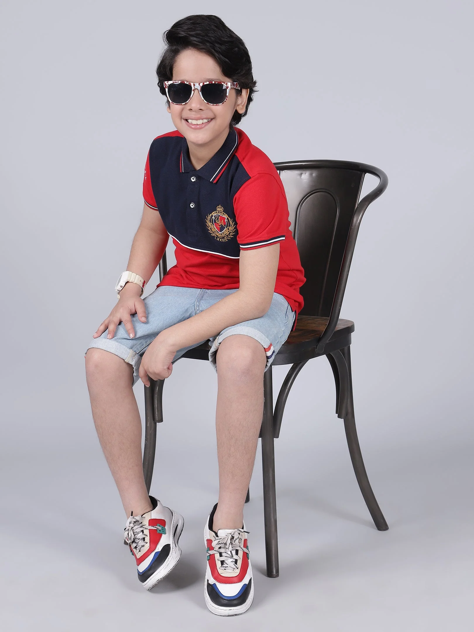 Boys Color Block Red Half Sleeves Polo Neck Casual T-Shirt - Image 2