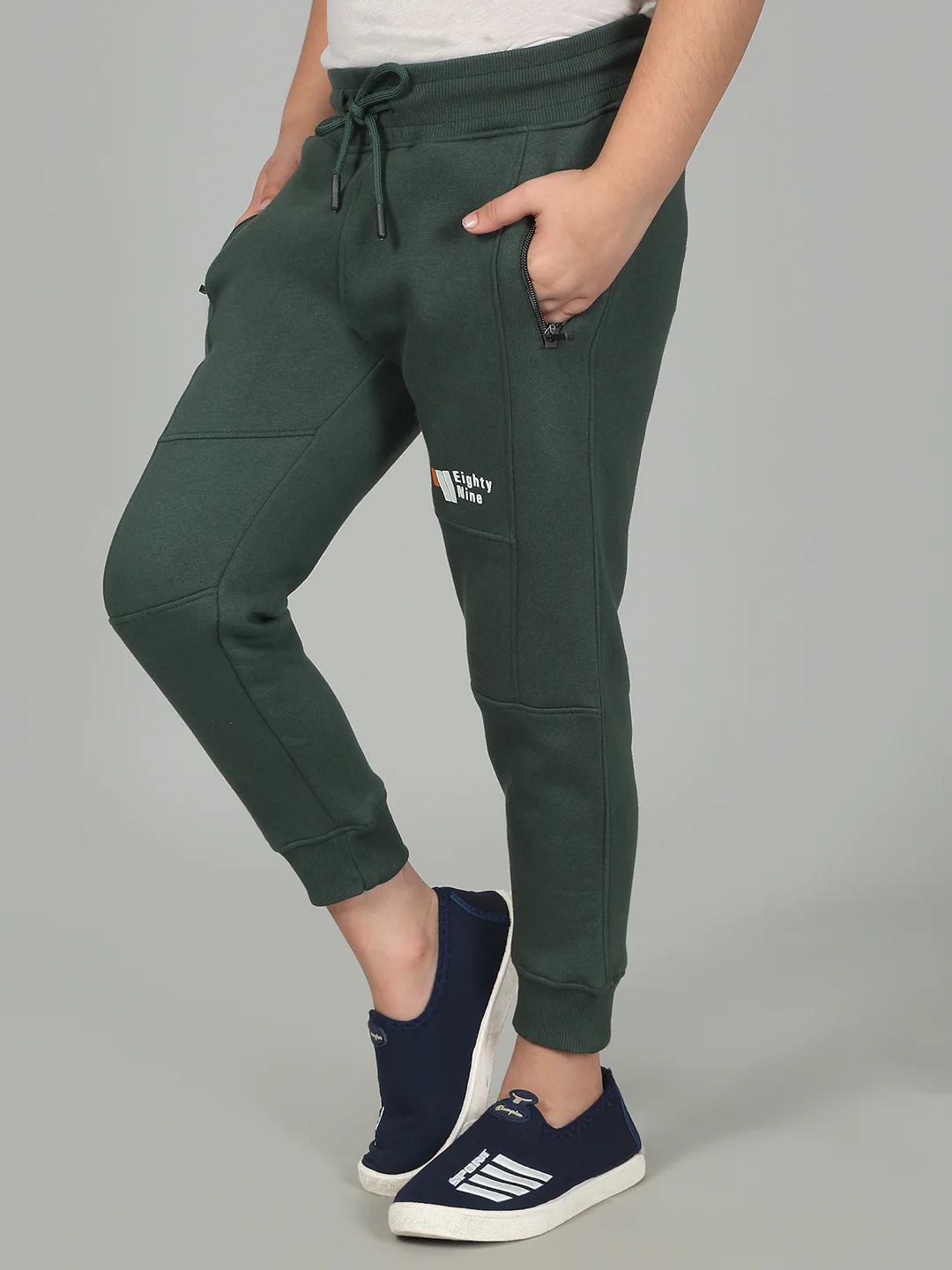 Boys Olive Solid Casual Track Pant - Image 3