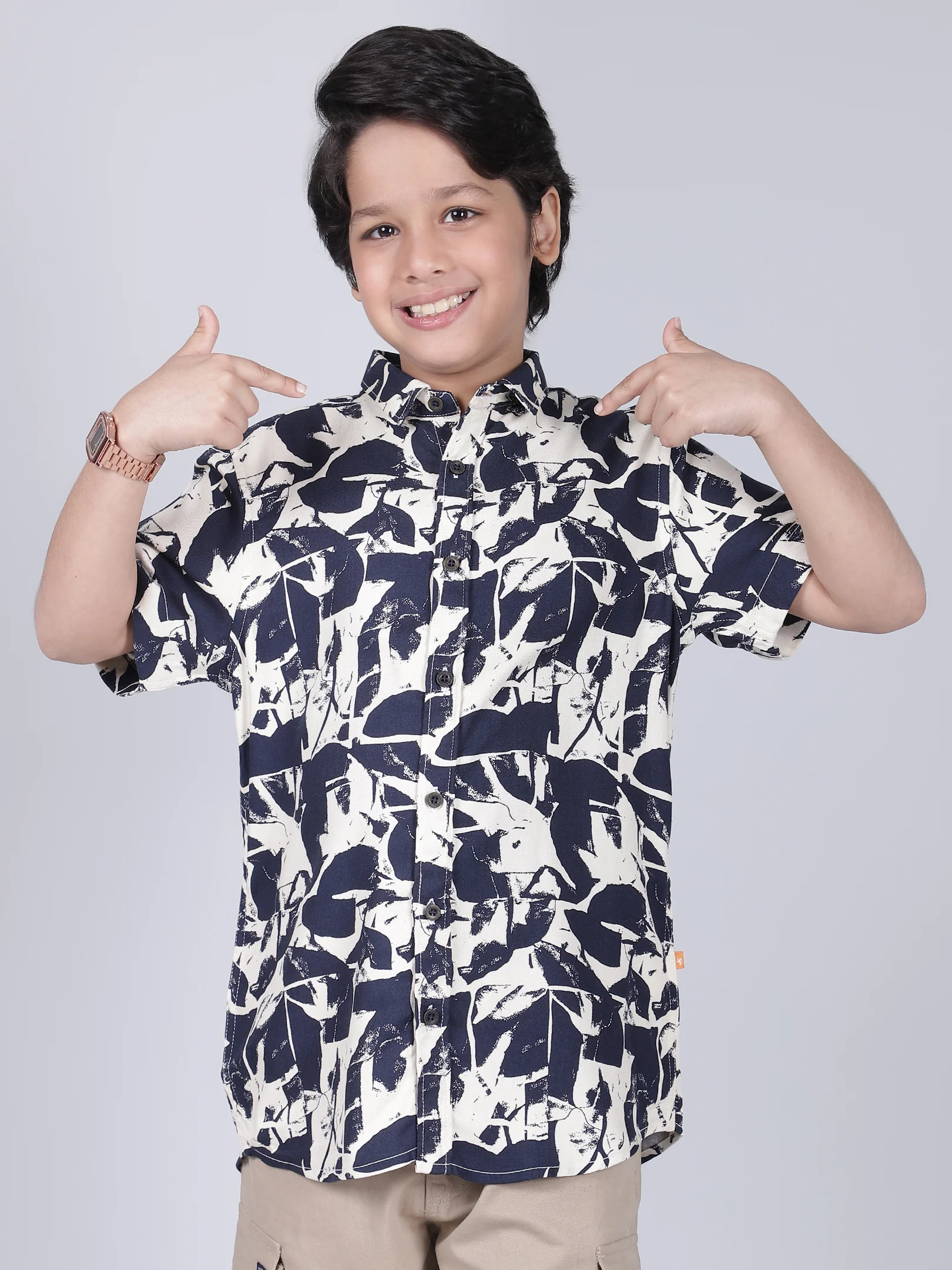 Boys Printed Navy Blue Half Sleeves Spread Collar Casual Shirt - Image 2