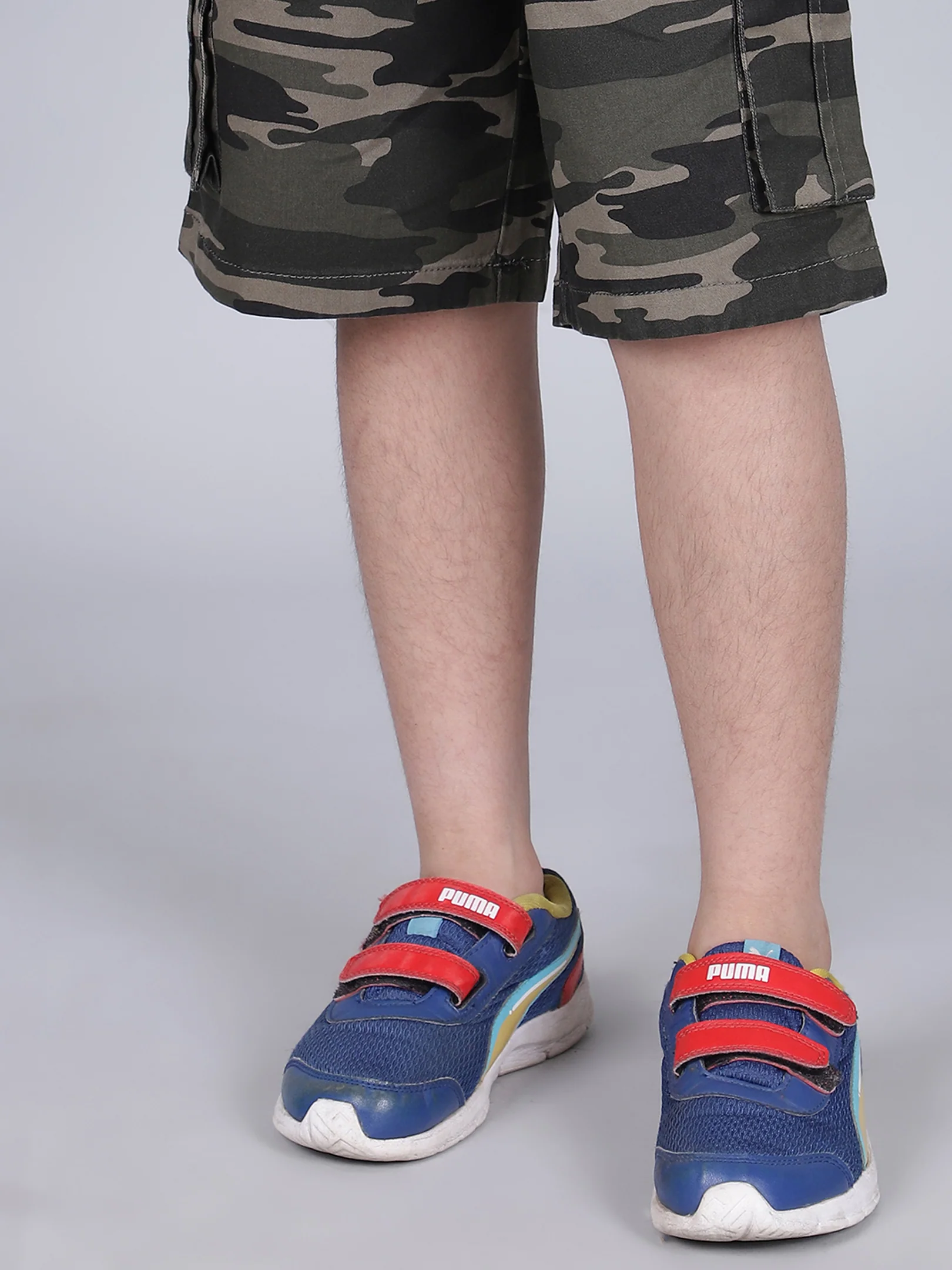 Boys Printed Olive Green Regular Fit Casual Shorts - Image 7