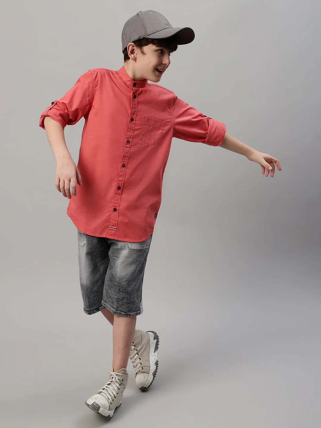 Boy's Red Solid Full Sleeve Shirt - Image 7