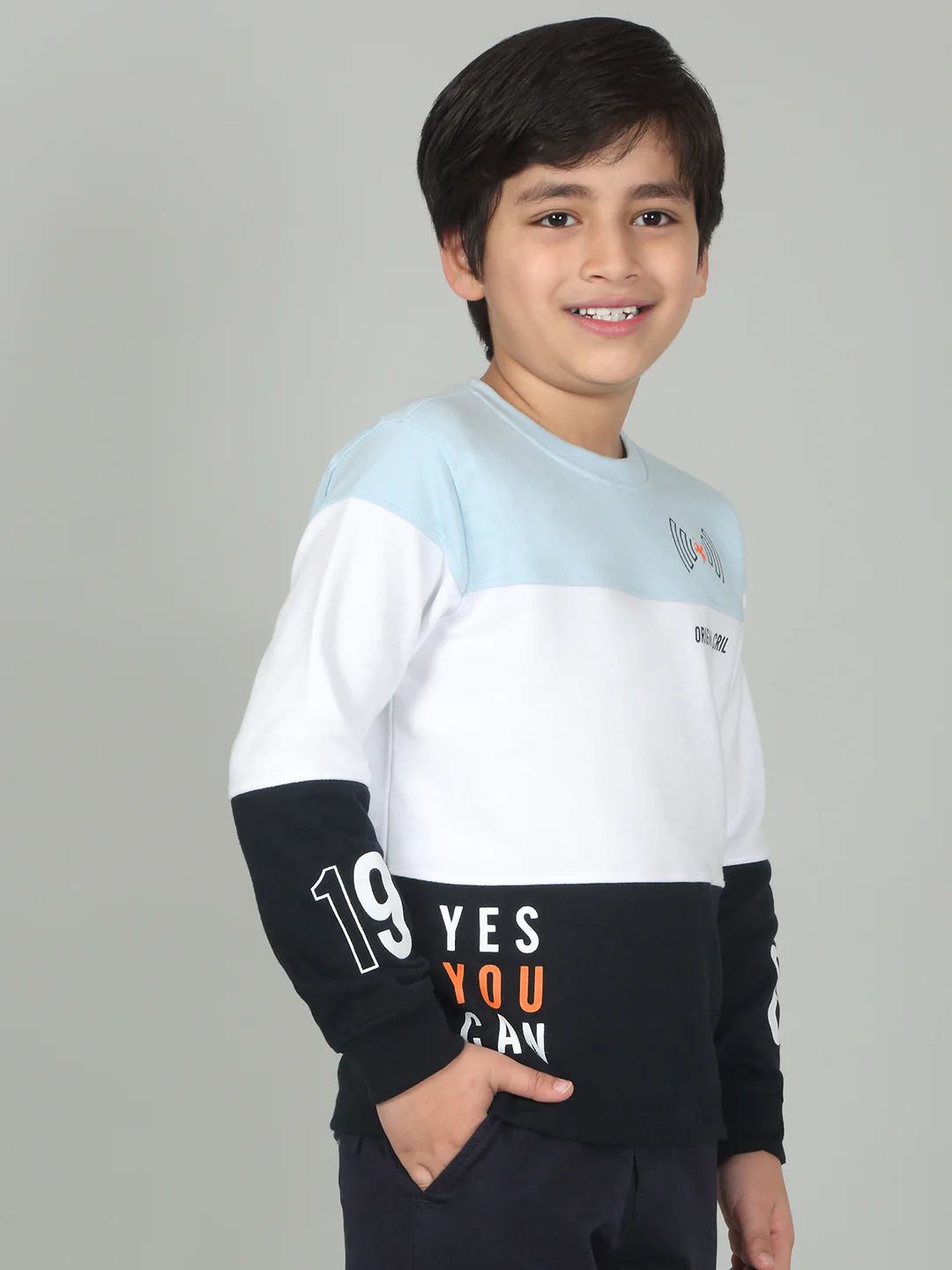 Boys Sky Blue Color Block Full Sleeves Casual T-Shirt - Image 3