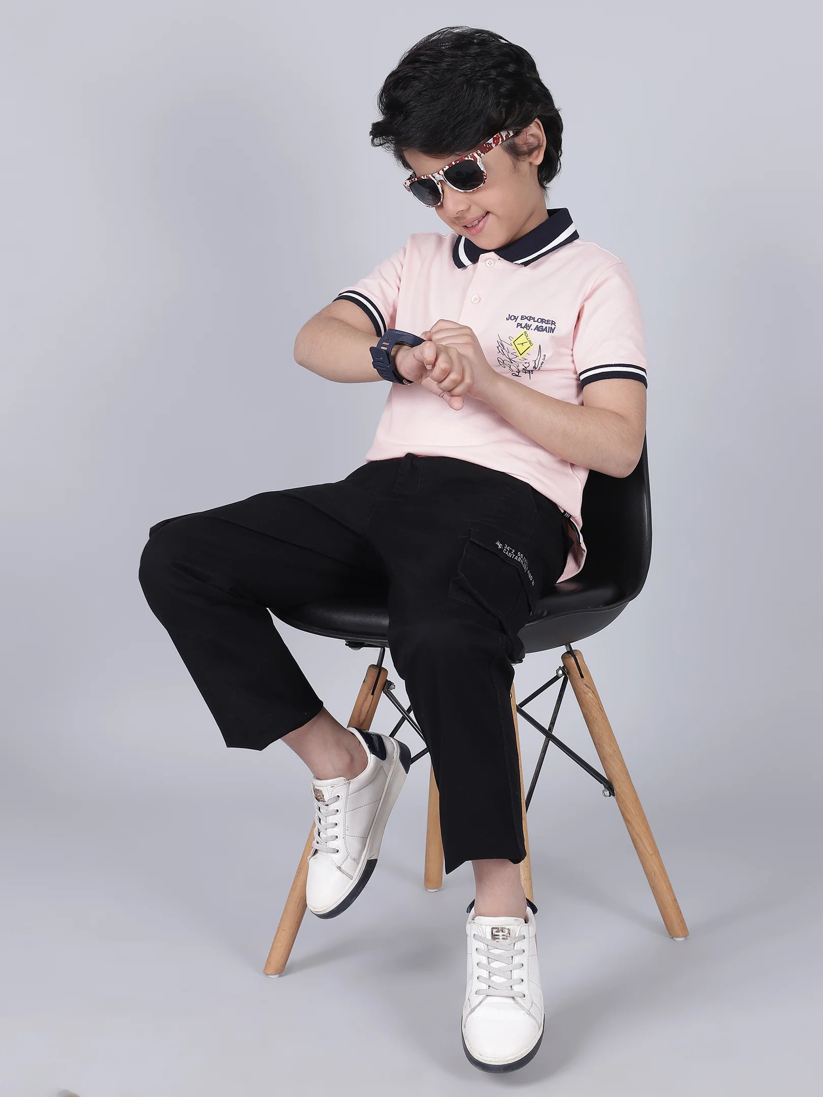Boys Solid Black Regular Fit Casual Cargo - Image 5