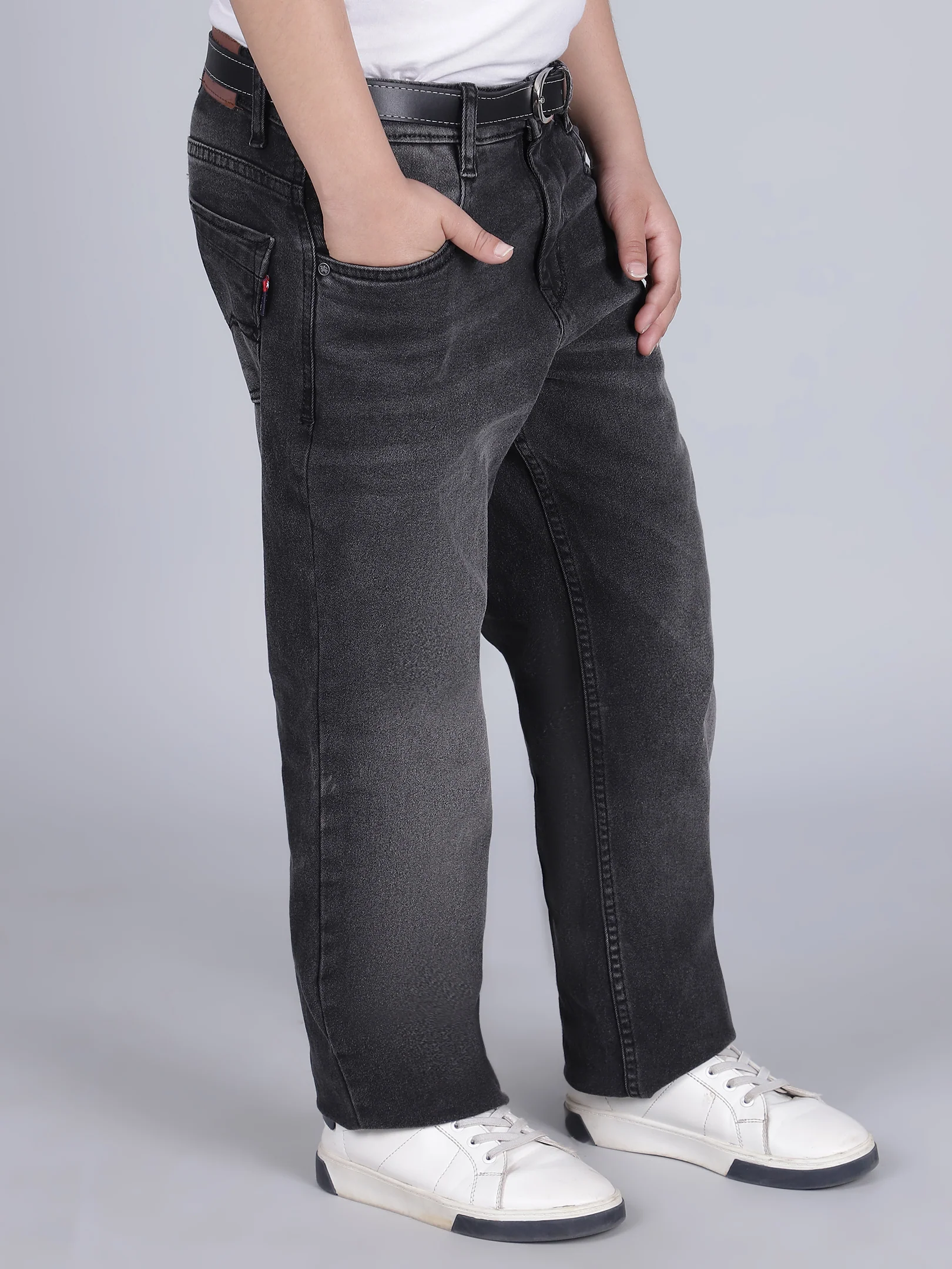 Boys Solid Black Regular Fit Casual Jeans - Image 5