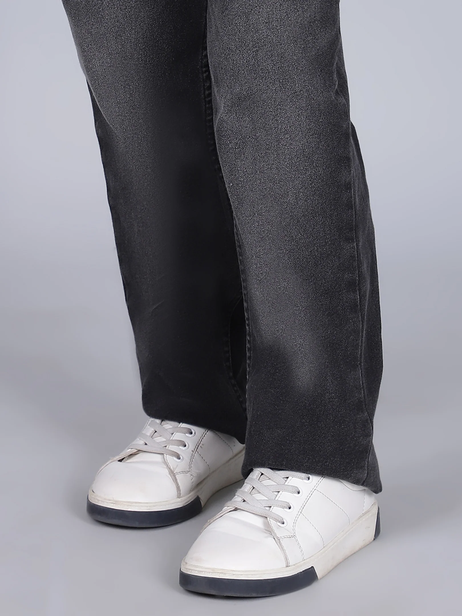 Boys Solid Black Regular Fit Casual Jeans - Image 7