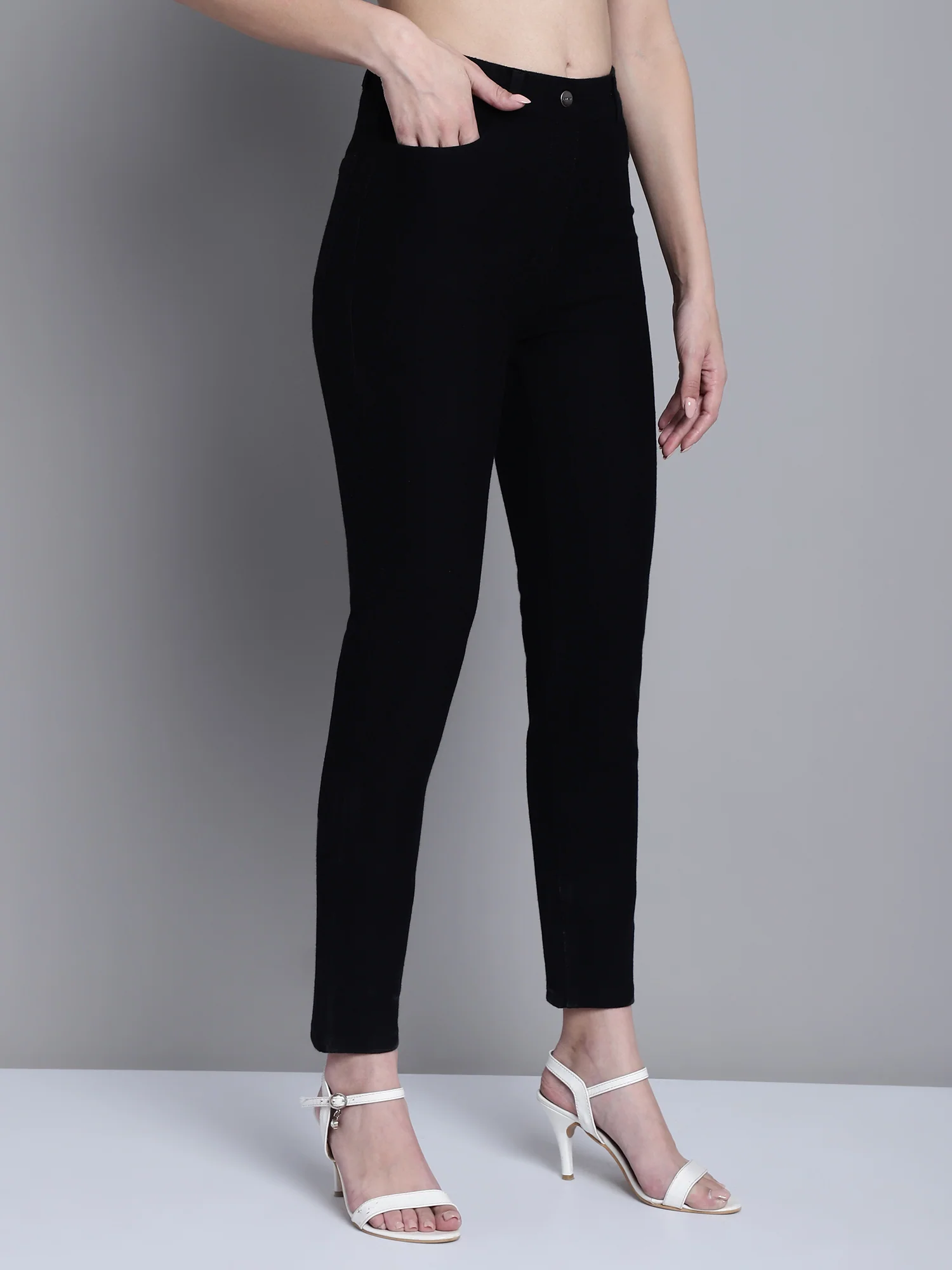 Women's Casual Regular Fit Black  Mid rise Leggings - Image 4