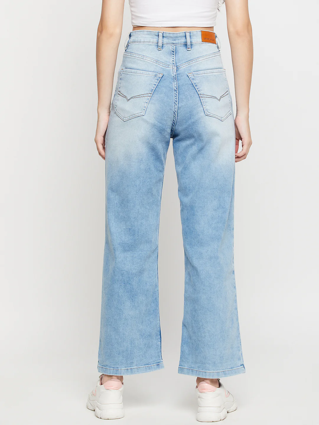 Women's Casual Slim Fit Light Mercerised Blue Heavy Fade High Rise Jeans - Image 5