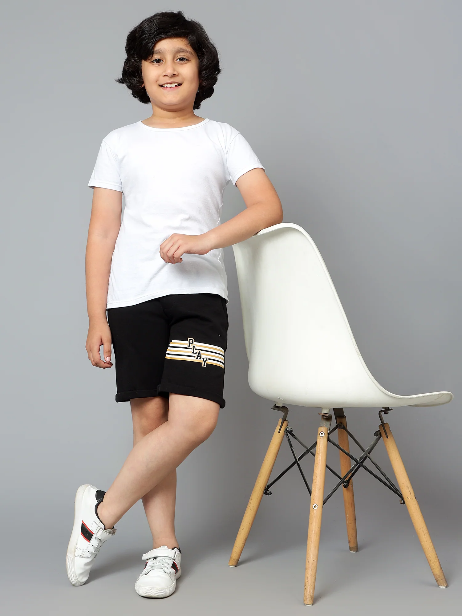 Boy's Black Printed Bermuda Shorts - Image 7