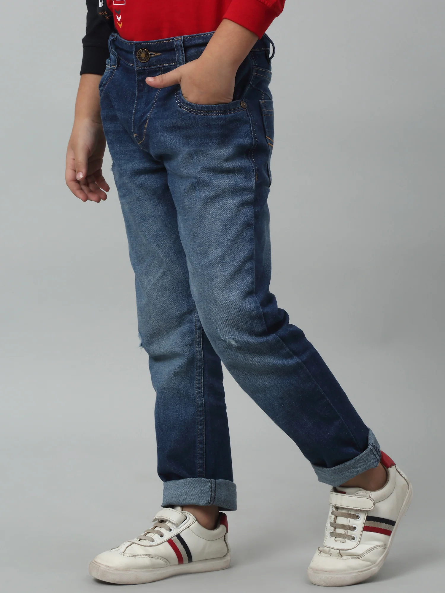 Boys Black Solid Cotton Denim Flat Front Mid Rise Full Length Casual Jeans - Image 3