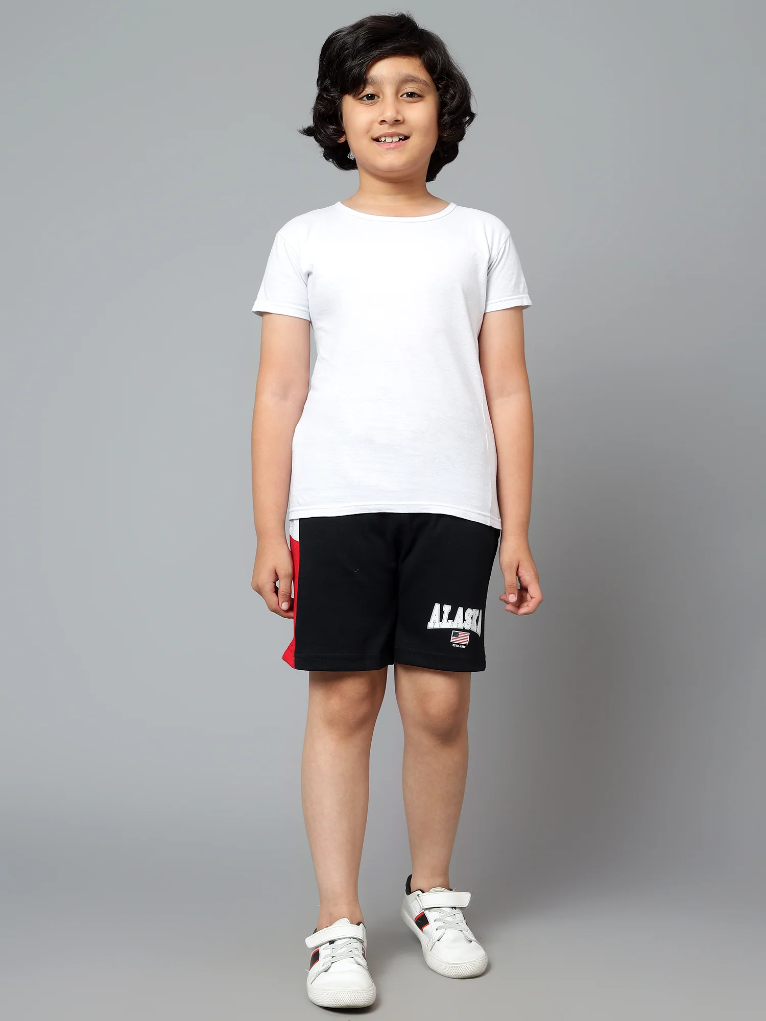 Boy's Navy Blue Printed Bermuda Shorts - Image 6