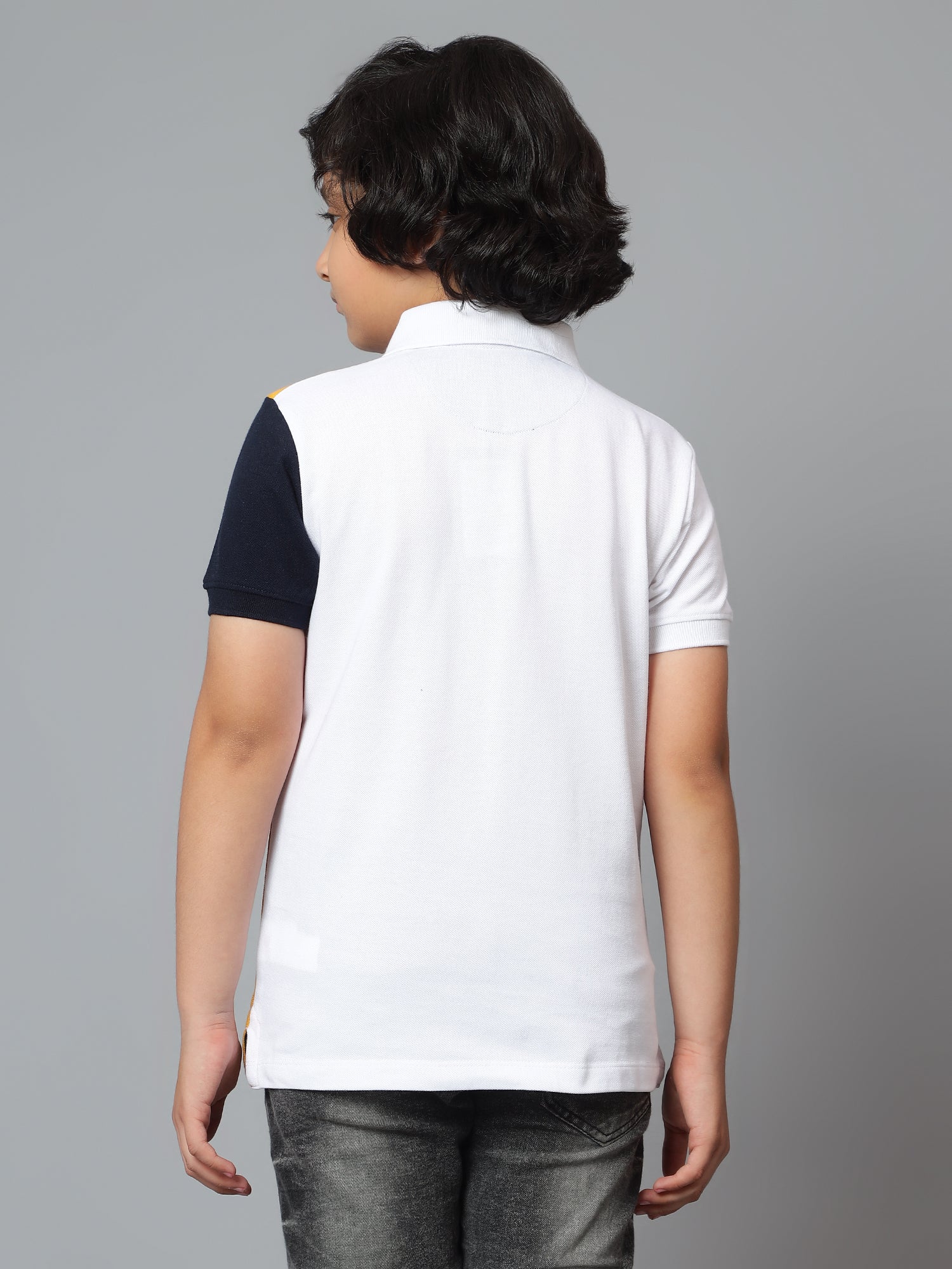 Boys Casual White Half Sleeve  T-Shirt - Image 2