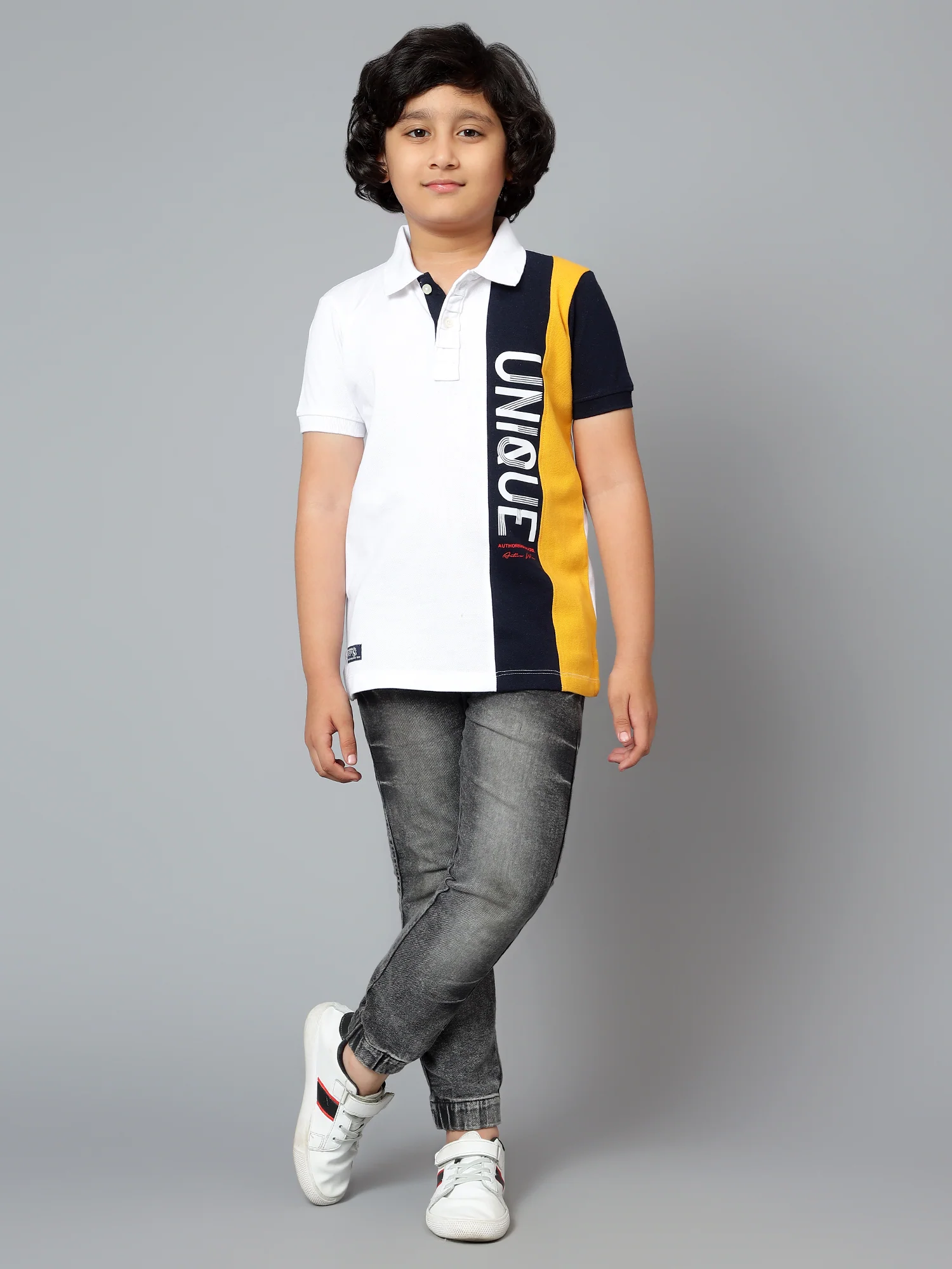 Boys Casual White Half Sleeve  T-Shirt - Image 6