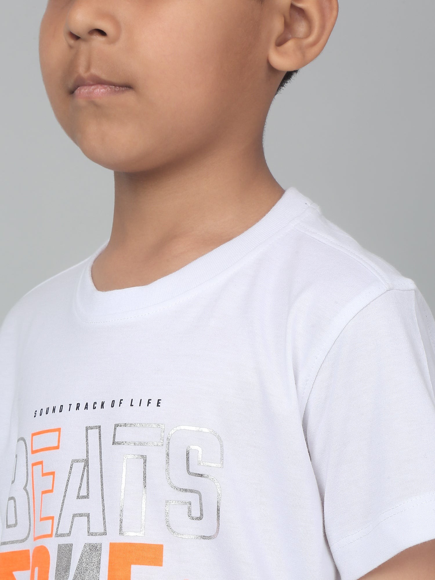 Boys Casual White Half Sleeve  T-Shirt - Image 6
