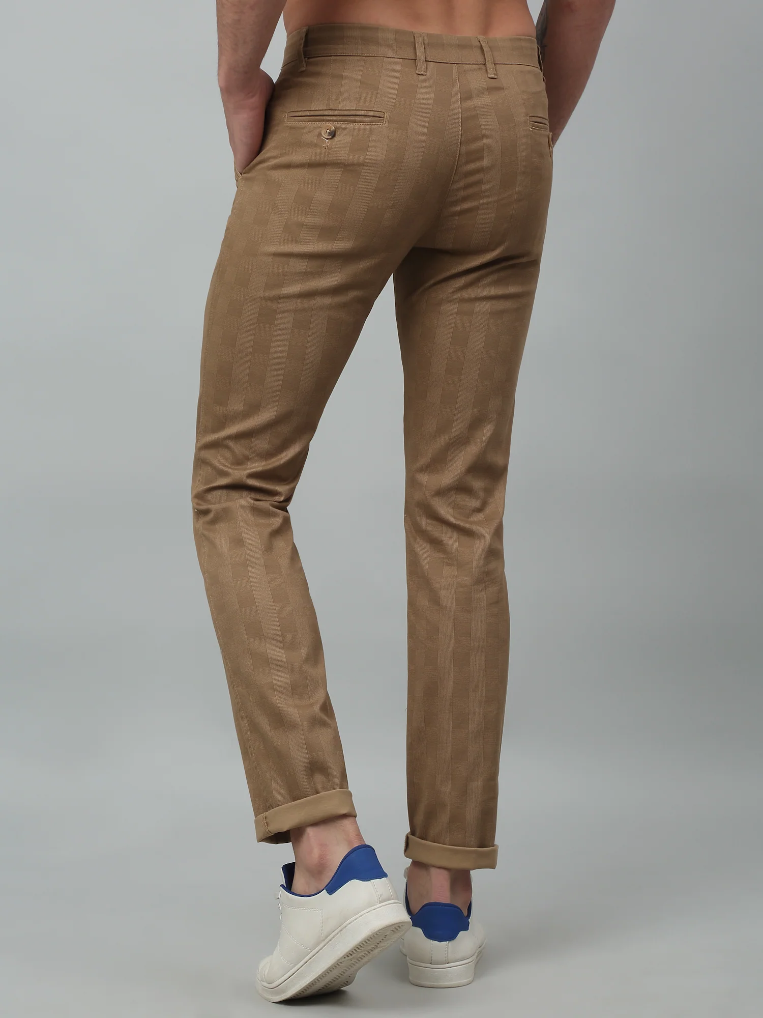 Men's Casual Flat front Khaki Checks Trousers - Image 4