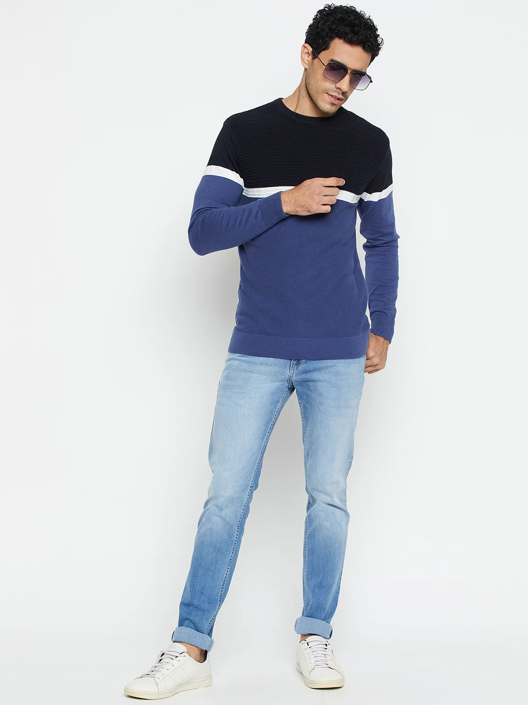 Color Block Blue Full Sleeves Round Neck Regular Fit Casual Sweater for Men - Image 2