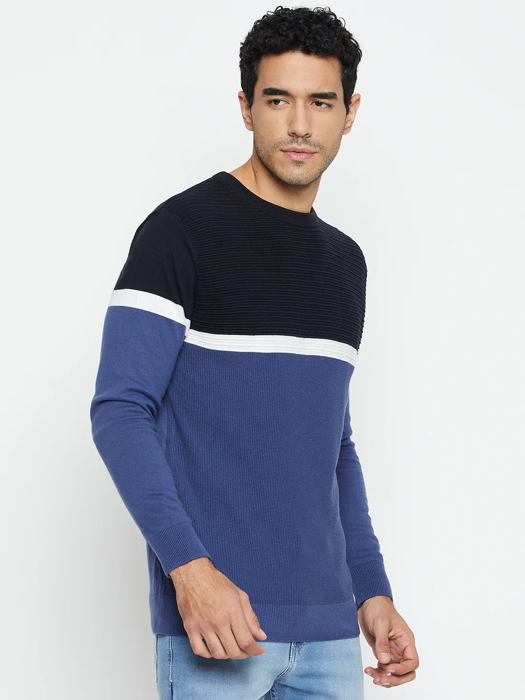 Color Block Blue Full Sleeves Round Neck Regular Fit Casual Sweater for Men - Image 4