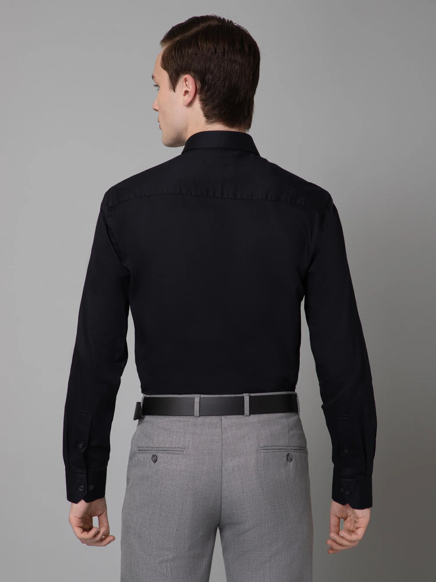 Men's Black Formal Self Textured Full Sleeve Shirt - Image 4