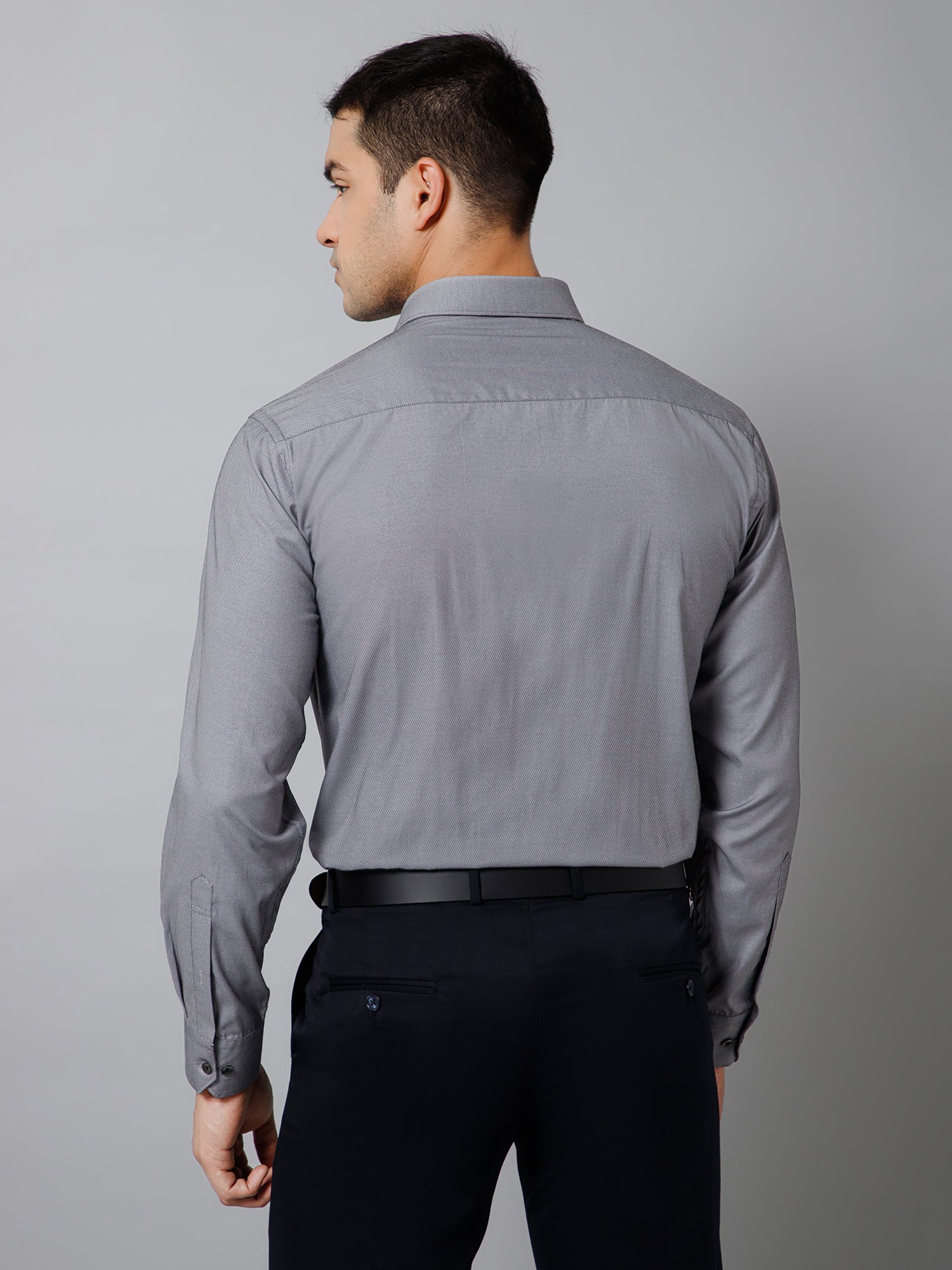 Men's Grey  Formal Self Textured Full Sleeve Shirt - Image 4