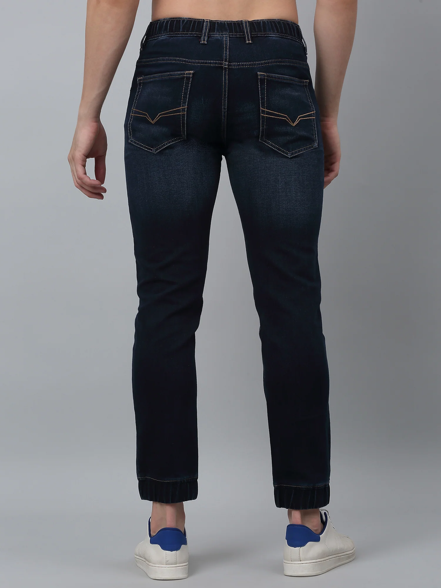 Dark Blue Solid Cotton Blend Mid Rise Full Length Regular Fit Casual Jogger For Men - Image 2