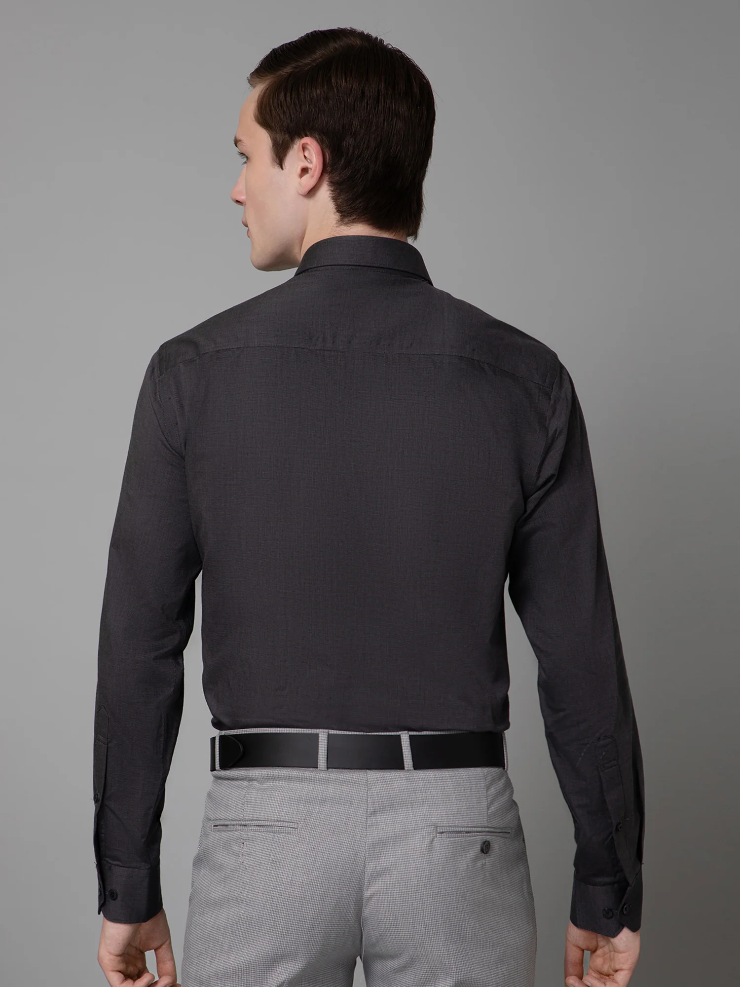 Men's Dark Grey Formal Fil a Fil Plain Full Sleeve Shirt - Image 4
