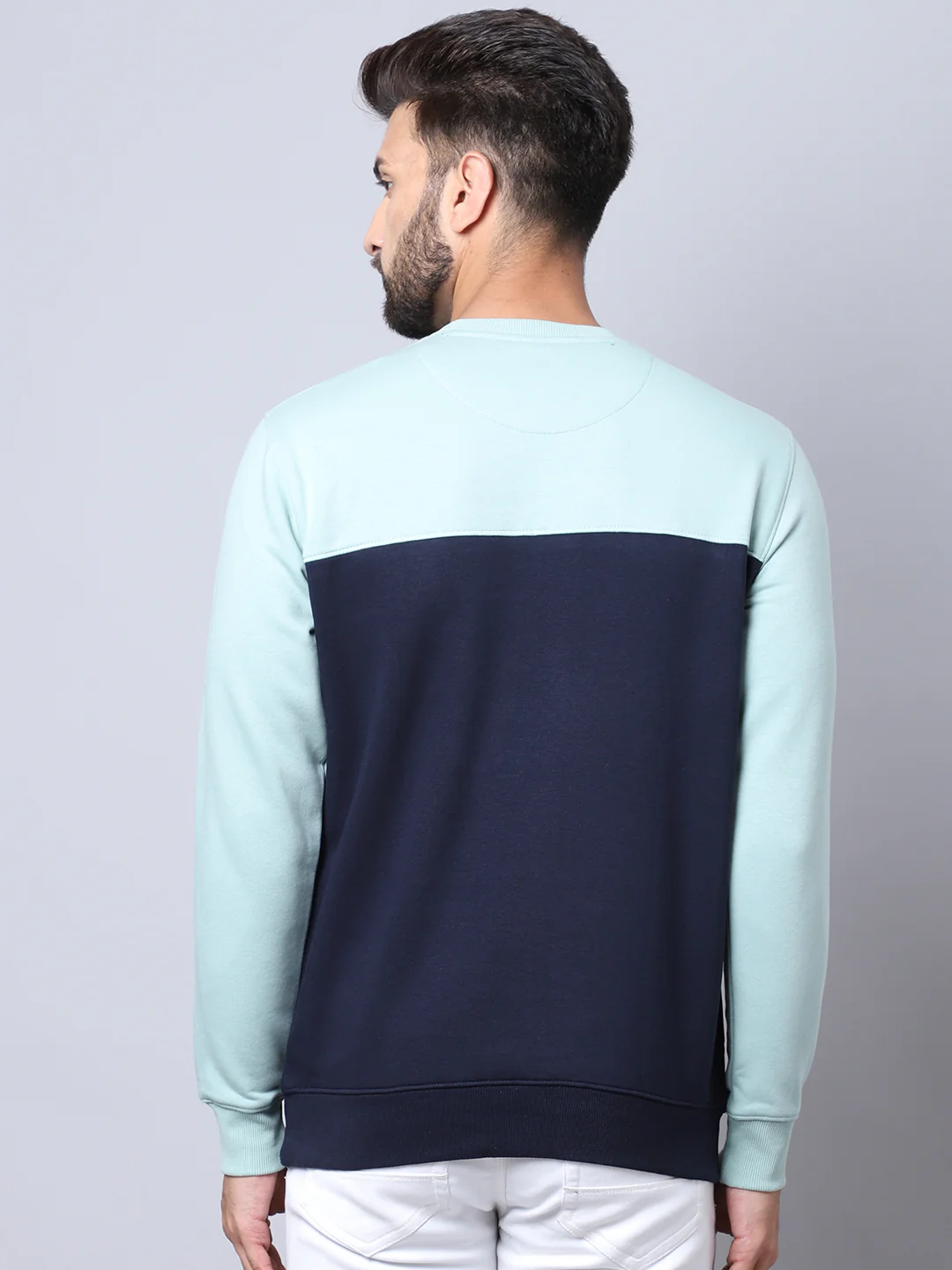 Green Sweatshirt for Men's - Image 2