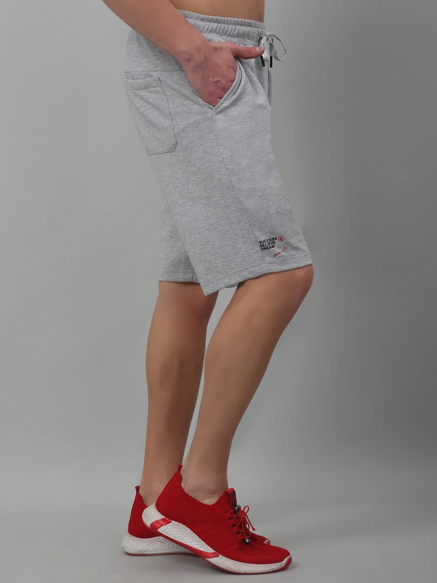 Grey Solid Above Knee Bermuda For Men - Image 3