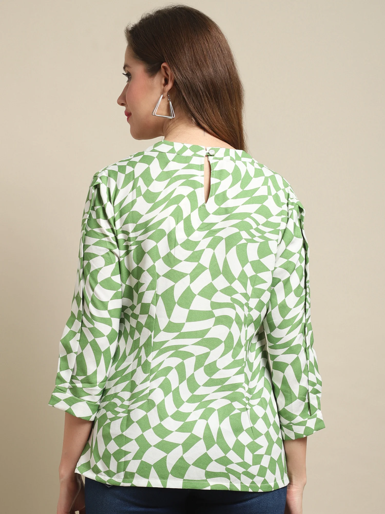 Women's Casual  Green Abstract Print V neck Top - Image 2