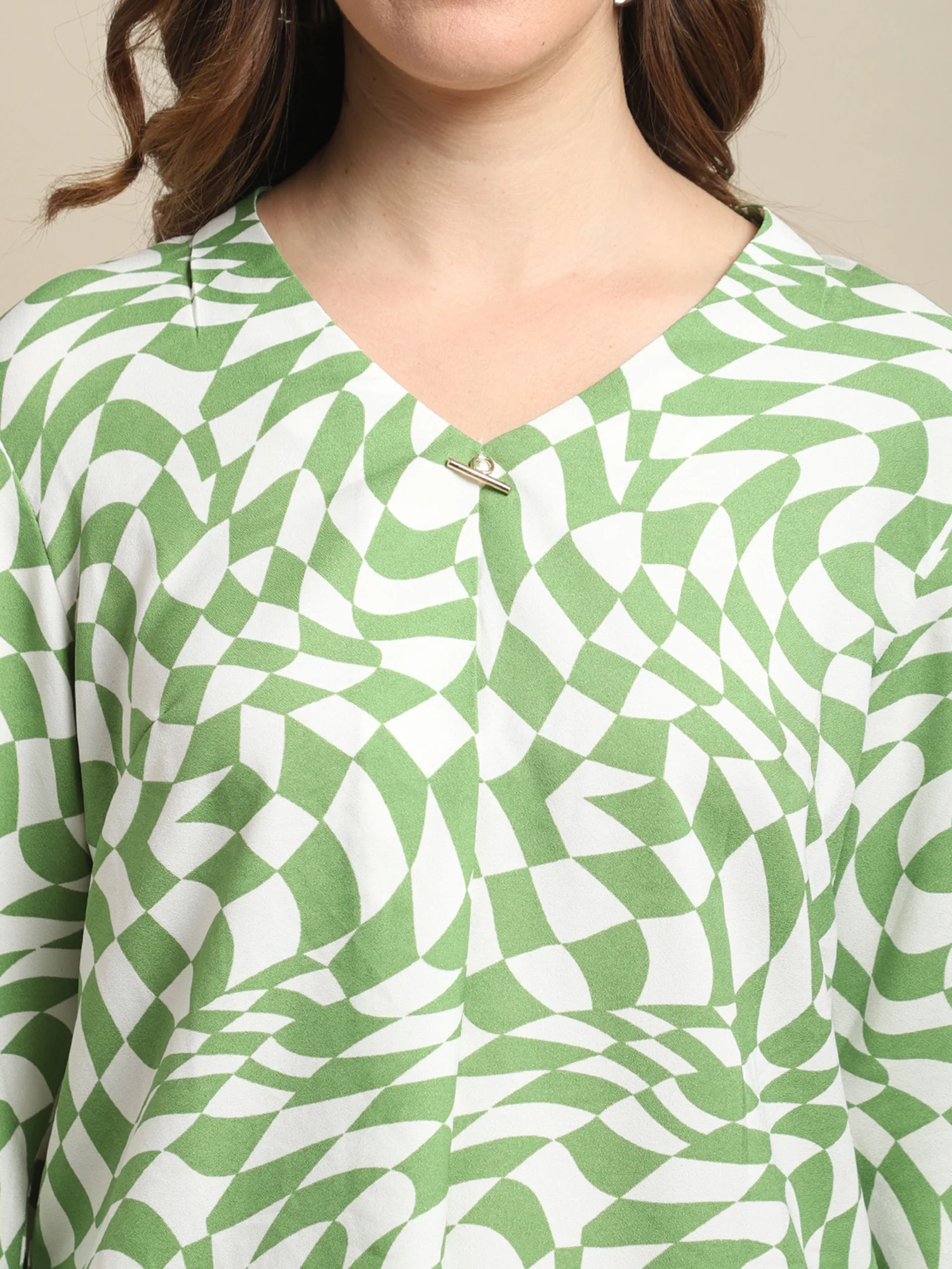Women's Casual  Green Abstract Print V neck Top - Image 6