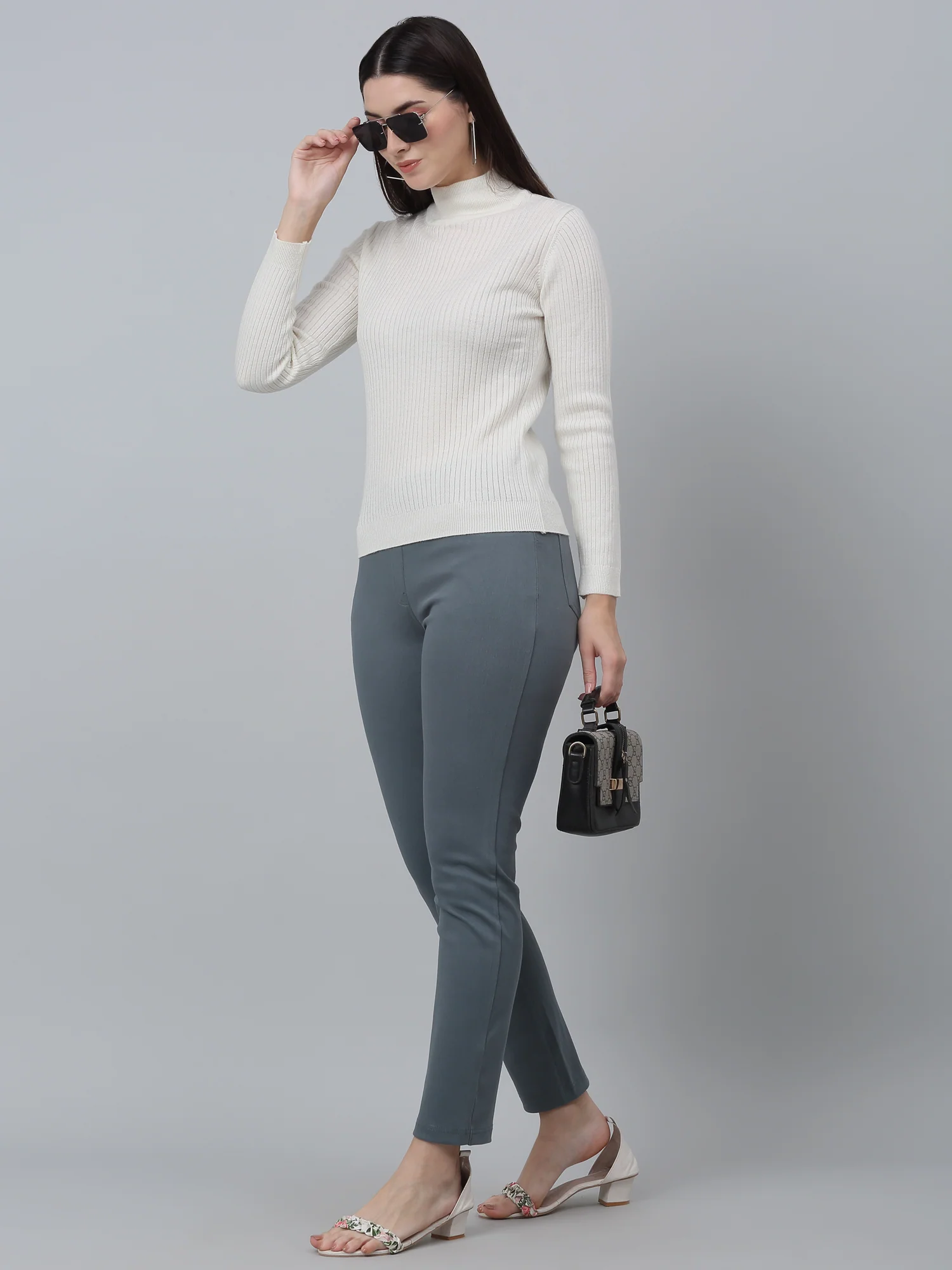 Women's Casual Regular Fit Light Green  Mid rise Leggings - Image 5