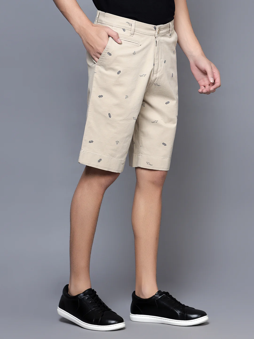 Men Beige Bermuda Shorts - Image 4
