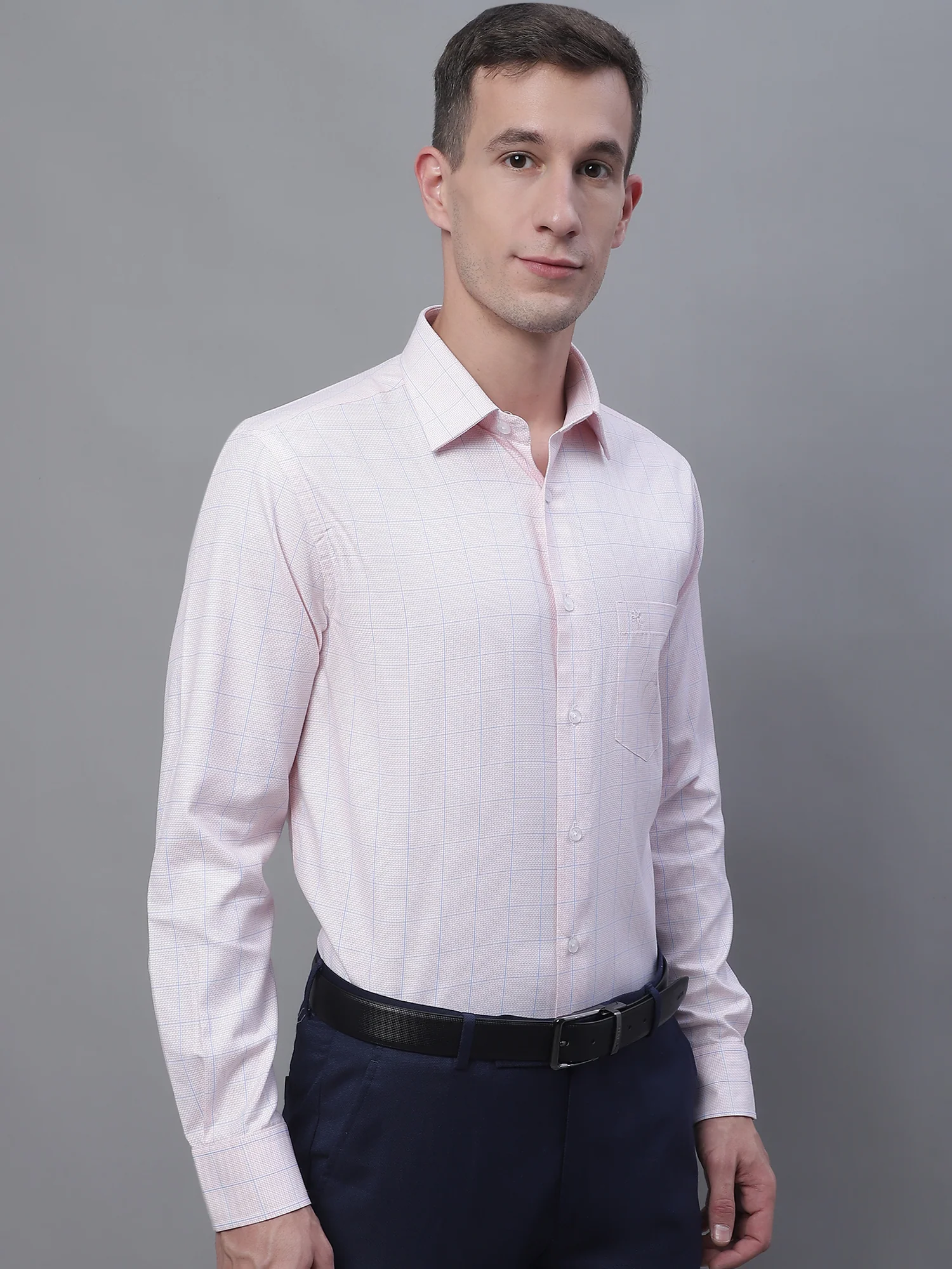 Men's Light Pink Formal Medium Checks Textured Full Sleeve Shirt - Image 4