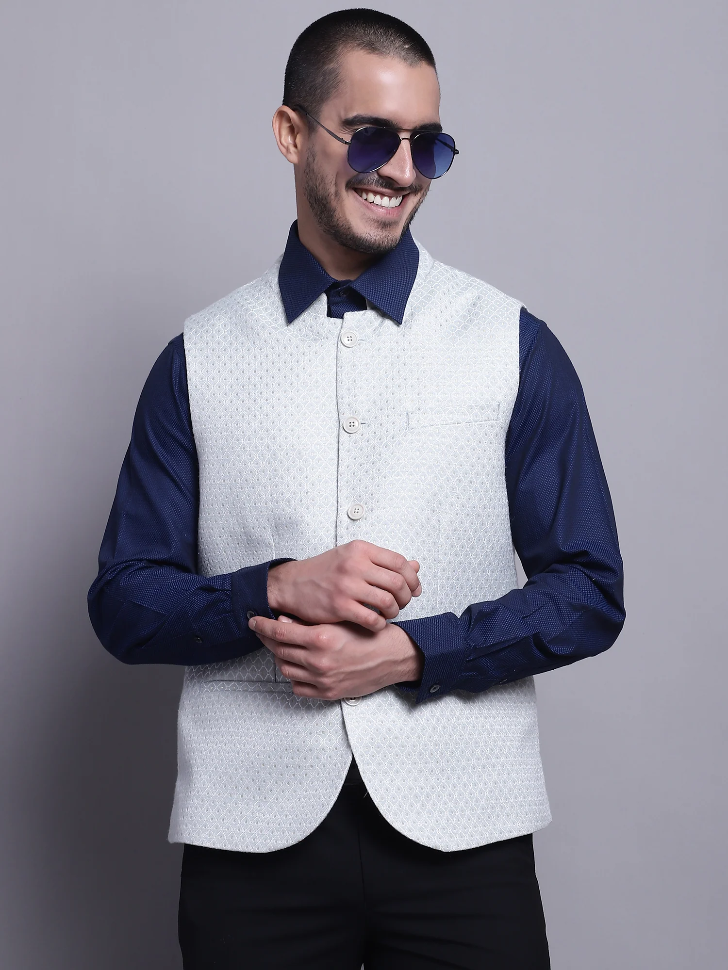 Men Green Waist Coat - Image 6