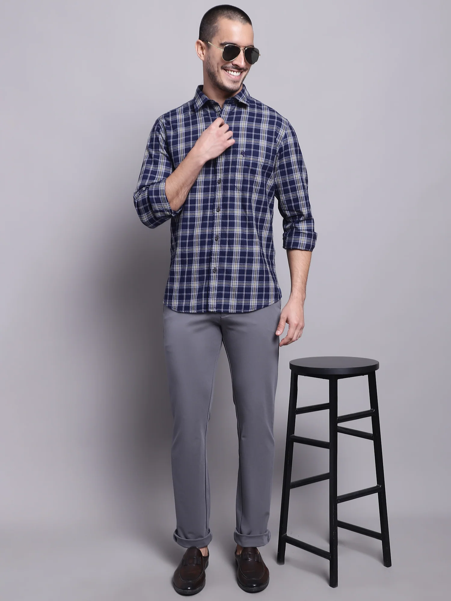 Men's Casual Flat front Grey  Trousers - Image 5