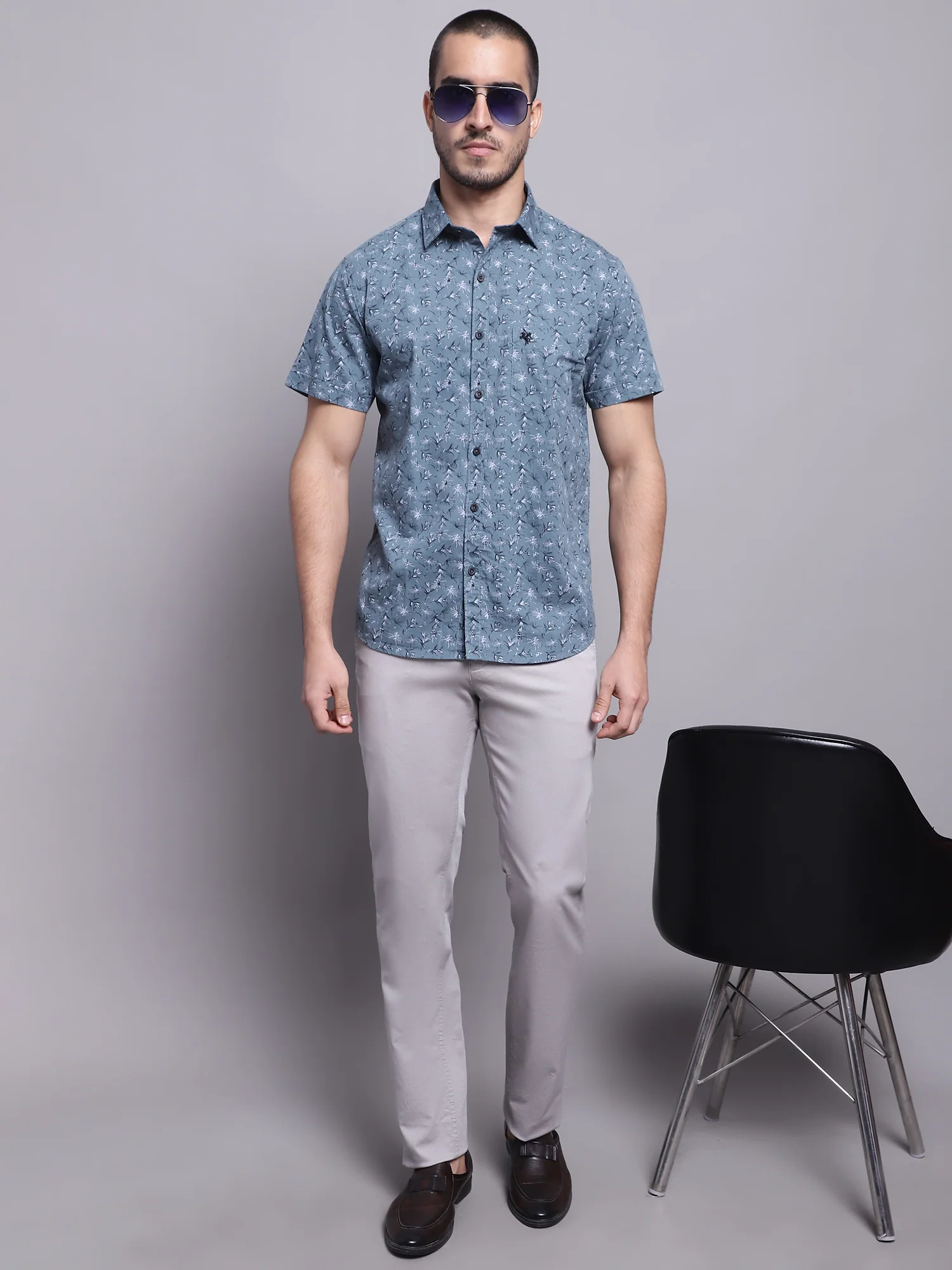 Men's Casual Flat front Light Grey  Trousers - Image 5