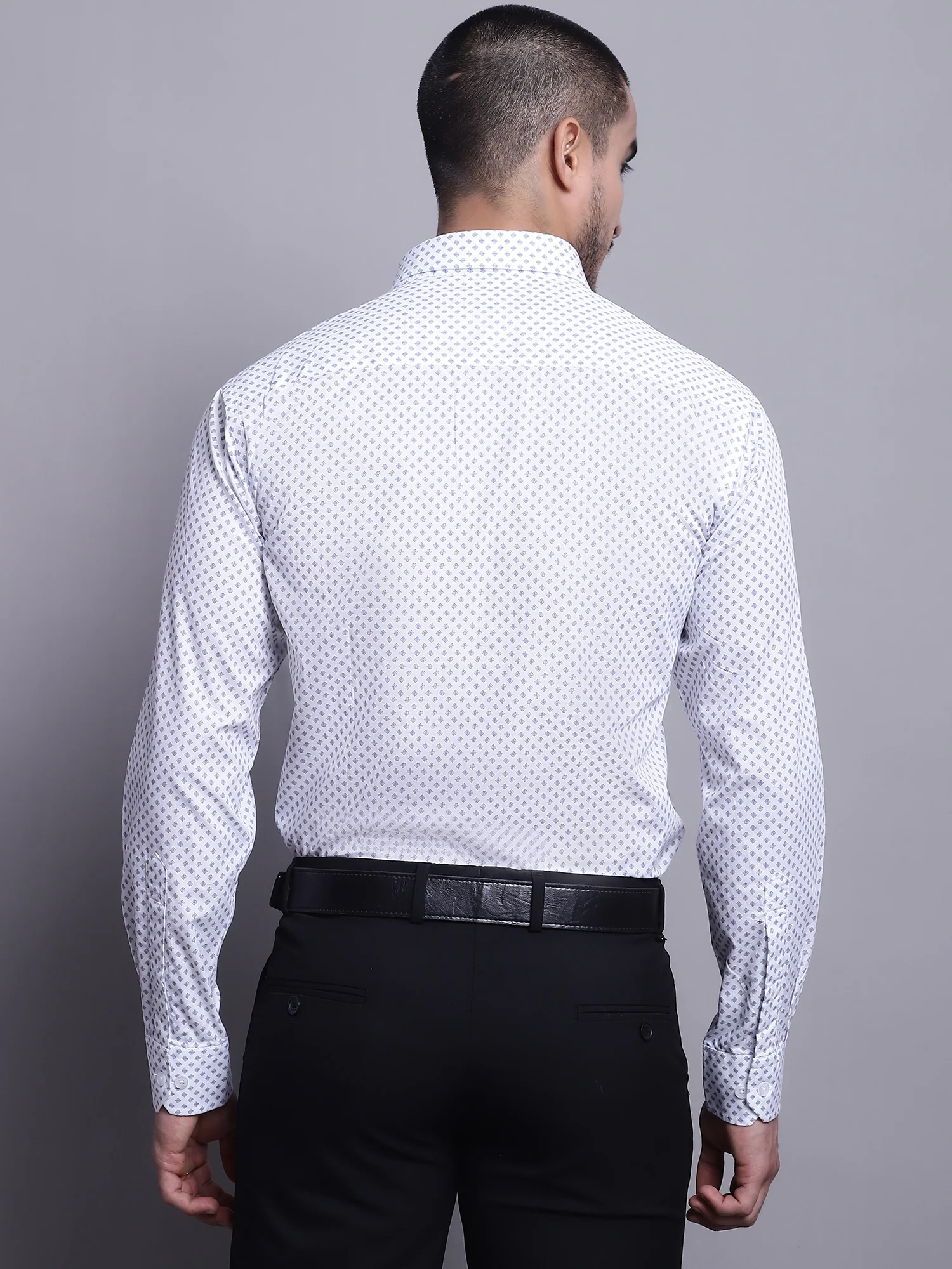 Men's Navy Blue Formal Geometric Ditsy print Full Sleeve Shirt - Image 2