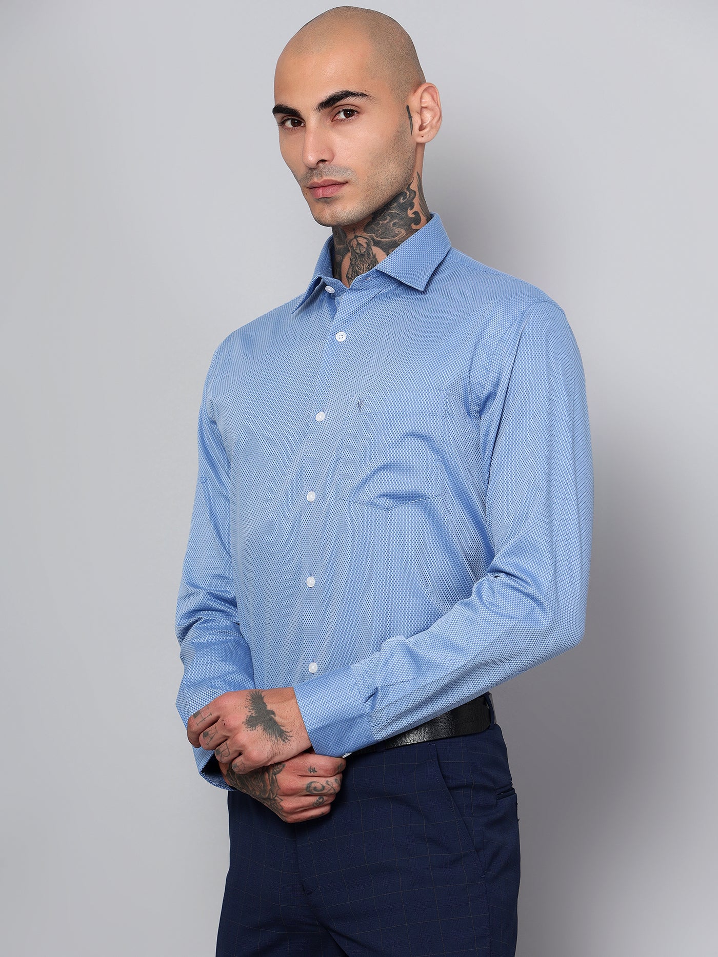 Men's Blue Formal Self Textured Full Sleeve Shirt - Image 2