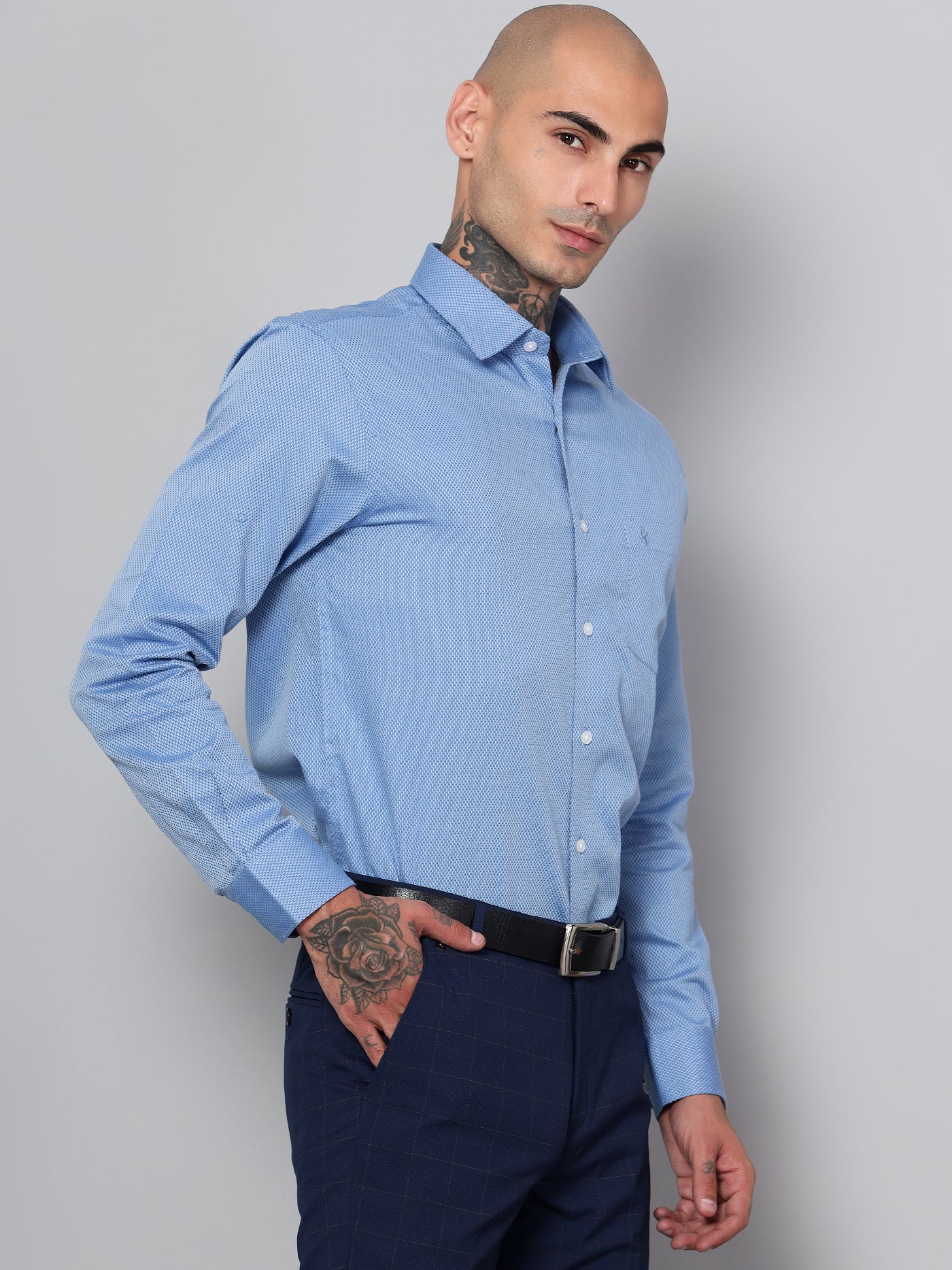 Men's Blue Formal Self Textured Full Sleeve Shirt - Image 3