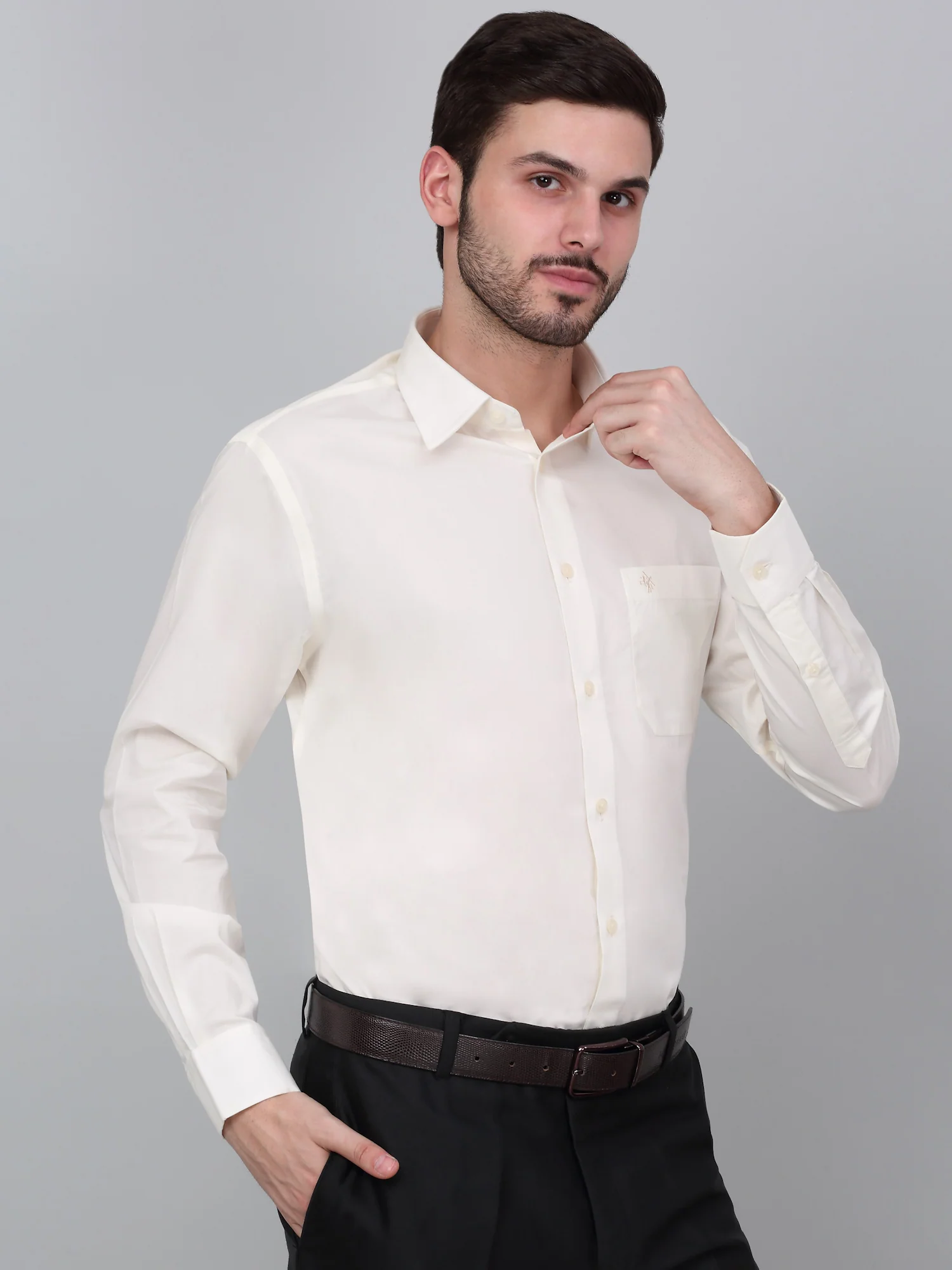 Men's Offwhite Formal Plain Full Sleeve Shirt - Image 3