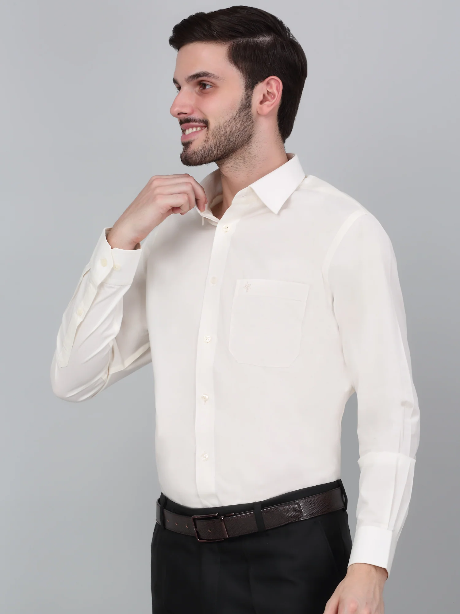 Men's Offwhite Formal Plain Full Sleeve Shirt - Image 4