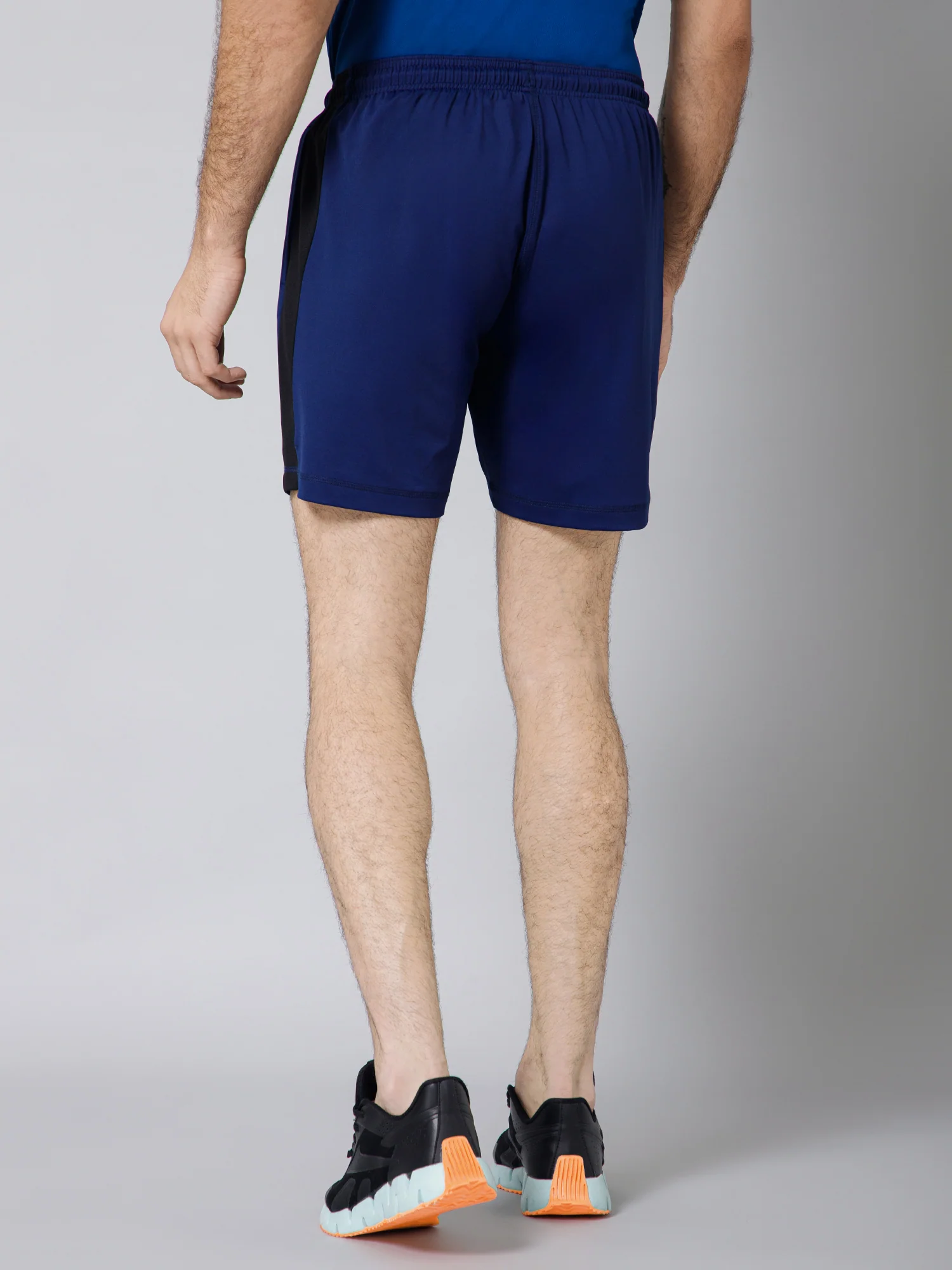 Men Solid Above Knee Regular Fit Active Wear Blue Shorts - Image 4