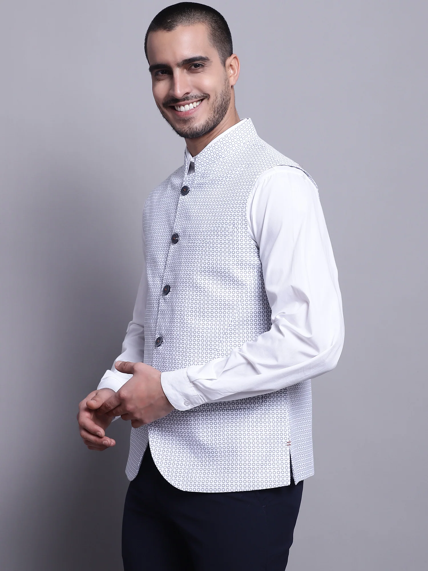 Men White Waist Coat - Image 3
