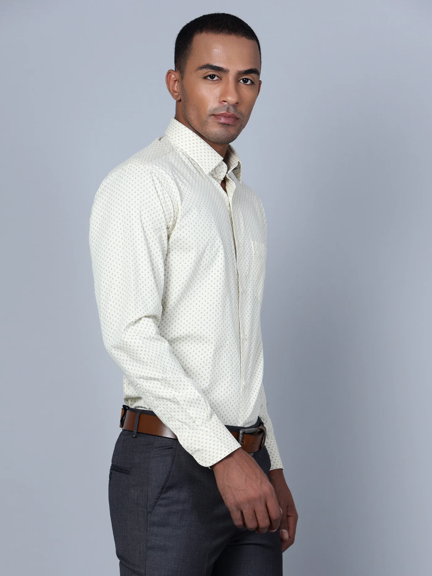 Men's Light Yellow Formal Geometric Ditsy print Full Sleeve Shirt - Image 2