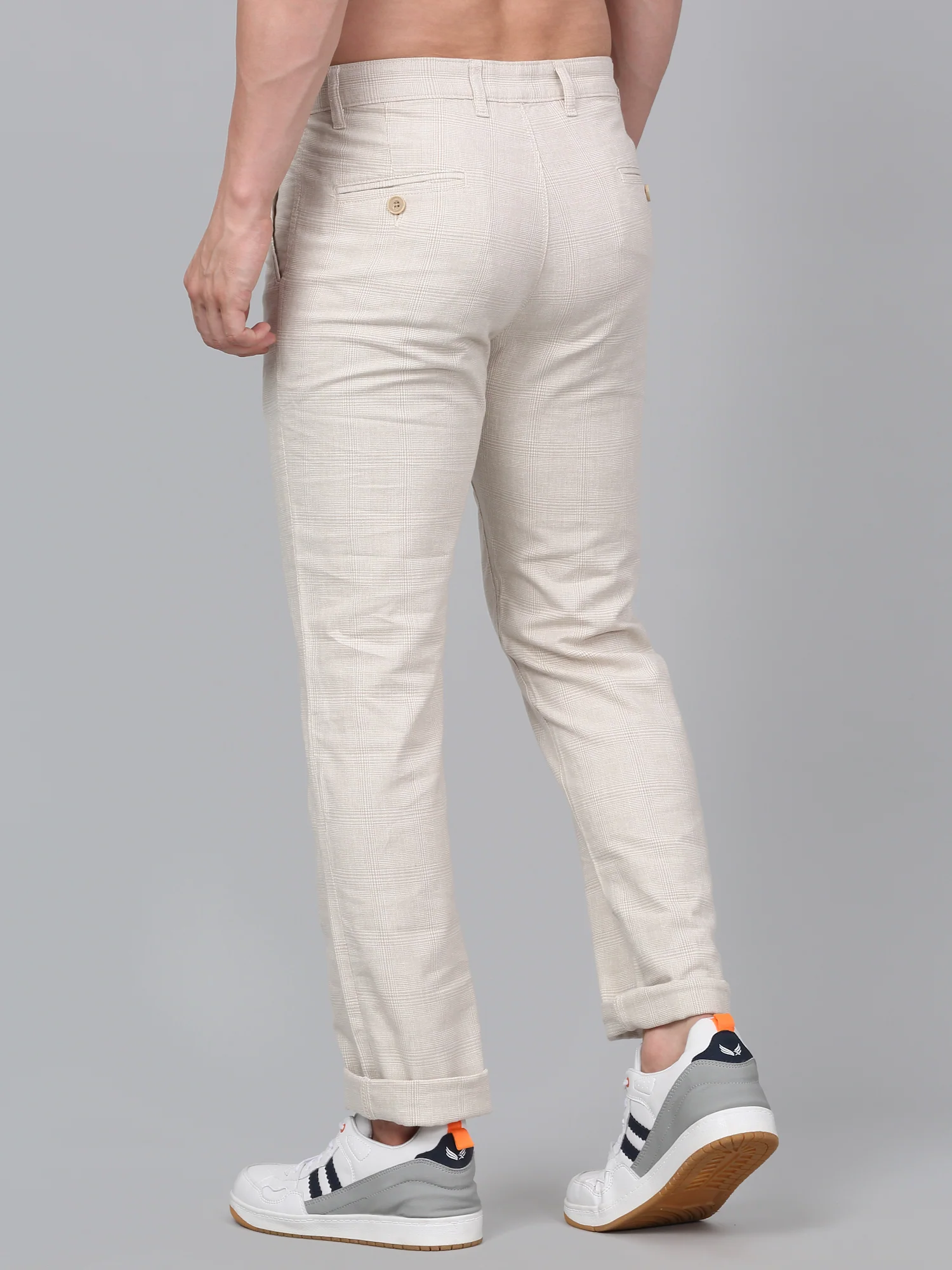 Men's Beige Checkered Non-Pleated Casual Trouser - Image 2