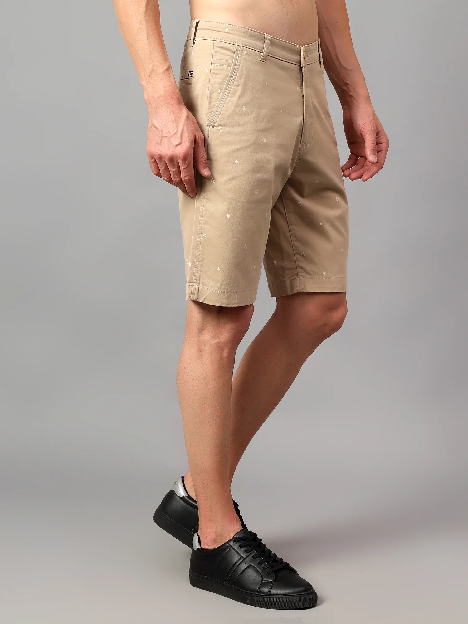 Men's Beige Printed Above Knee Bermuda - Image 3