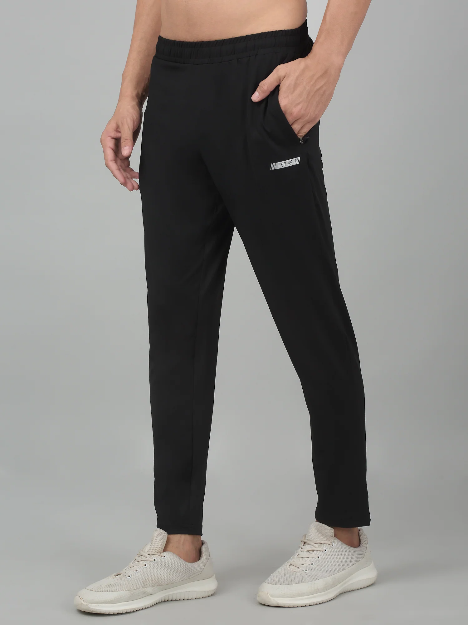 Men's Black Solid Stretchable Active Wear Track Pant - Image 2
