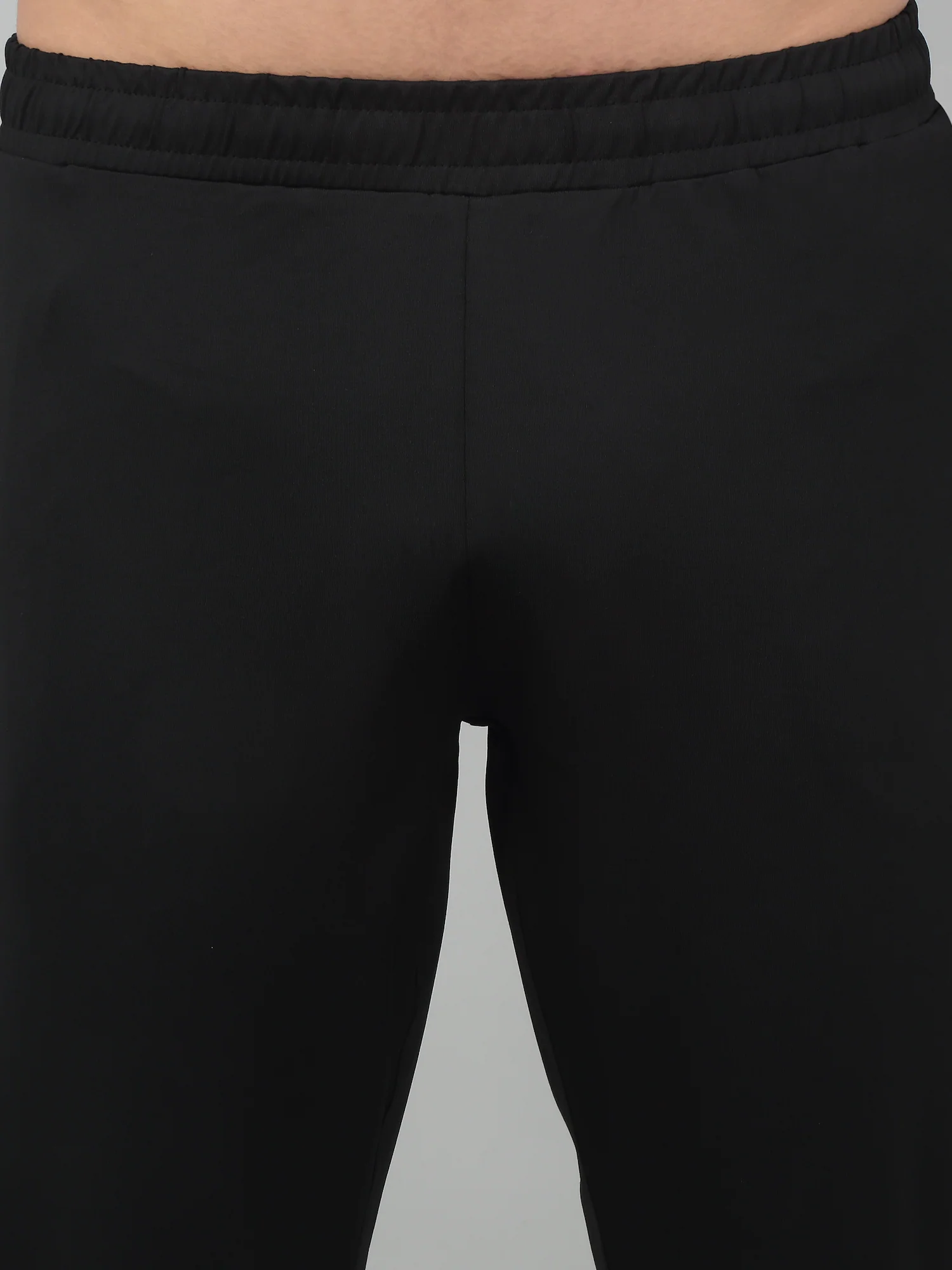 Men's Black Solid Stretchable Active Wear Track Pant - Image 4